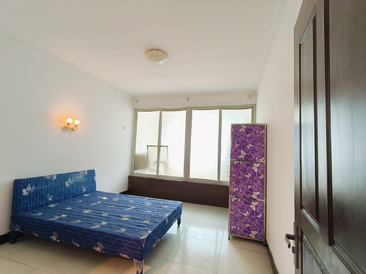 建设小区(建设新村) 3室2厅2卫 32.8万 建设小区(建设新村) 3室2厅2卫 32.8万室内图