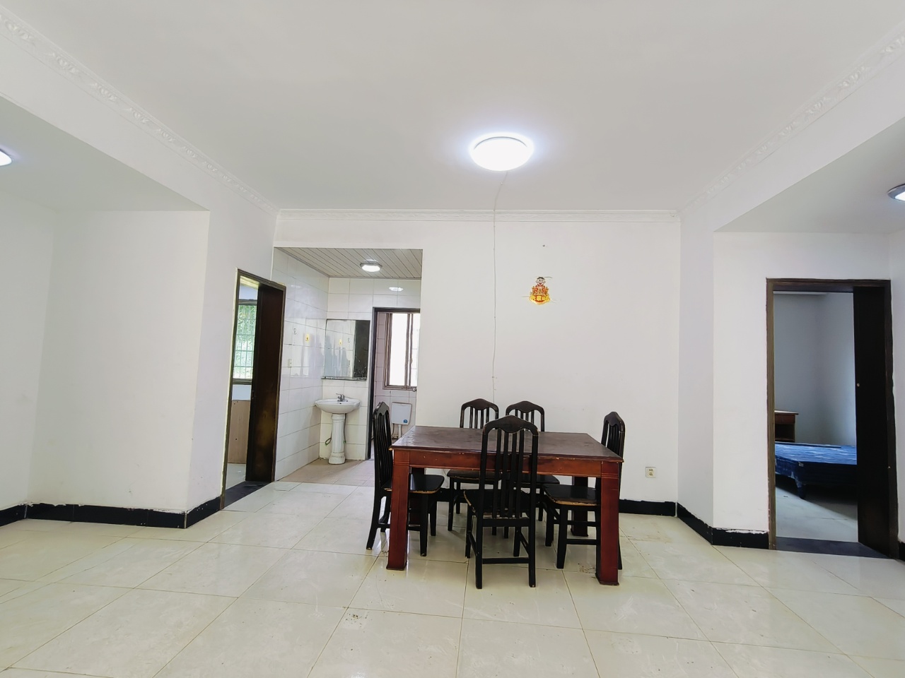 建设小区(建设新村) 3室2厅2卫 32.8万 建设小区(建设新村) 3室2厅2卫 32.8万室内图