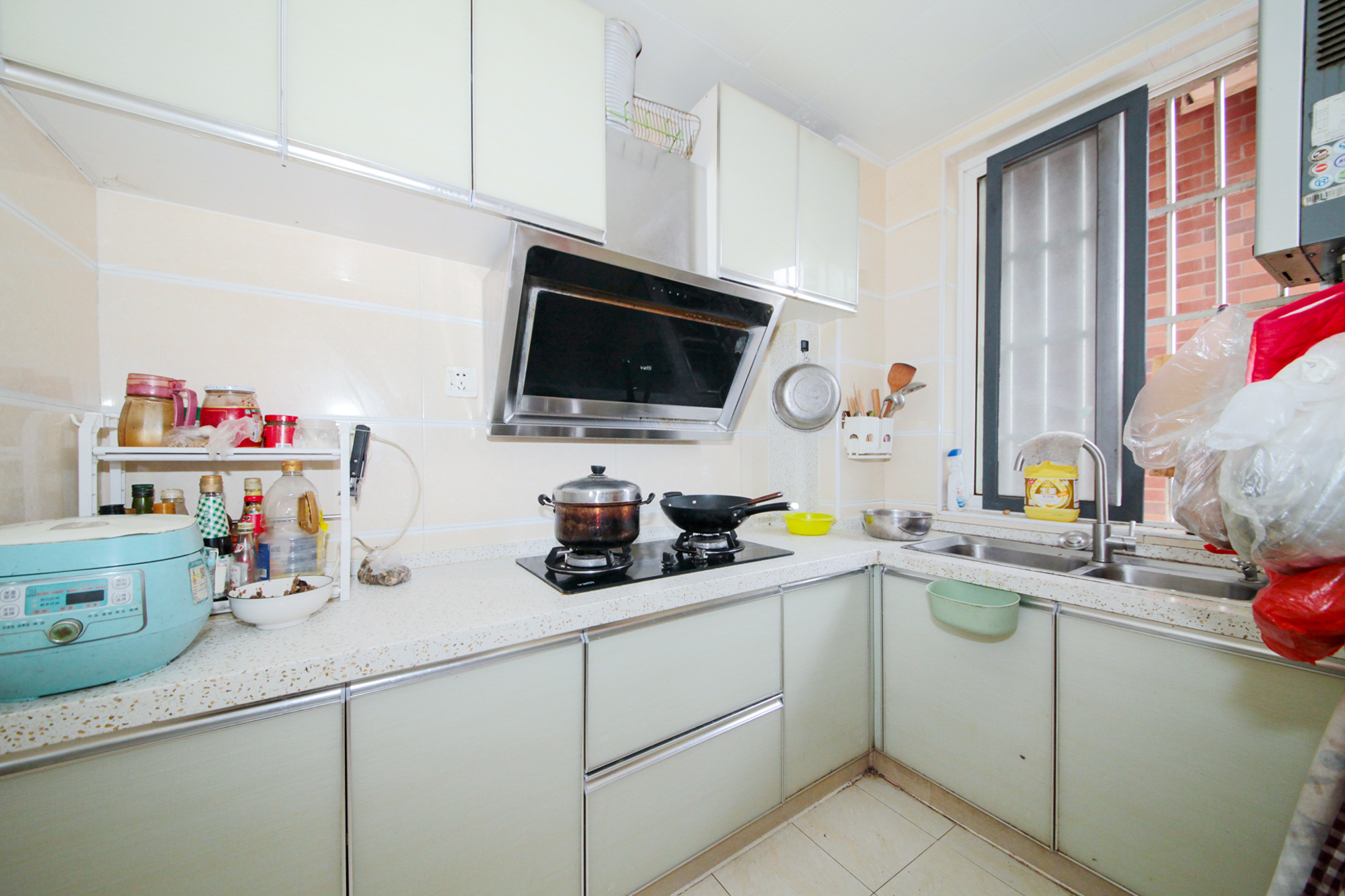 幸福洋房  2室2厅1卫    48.0万厨房