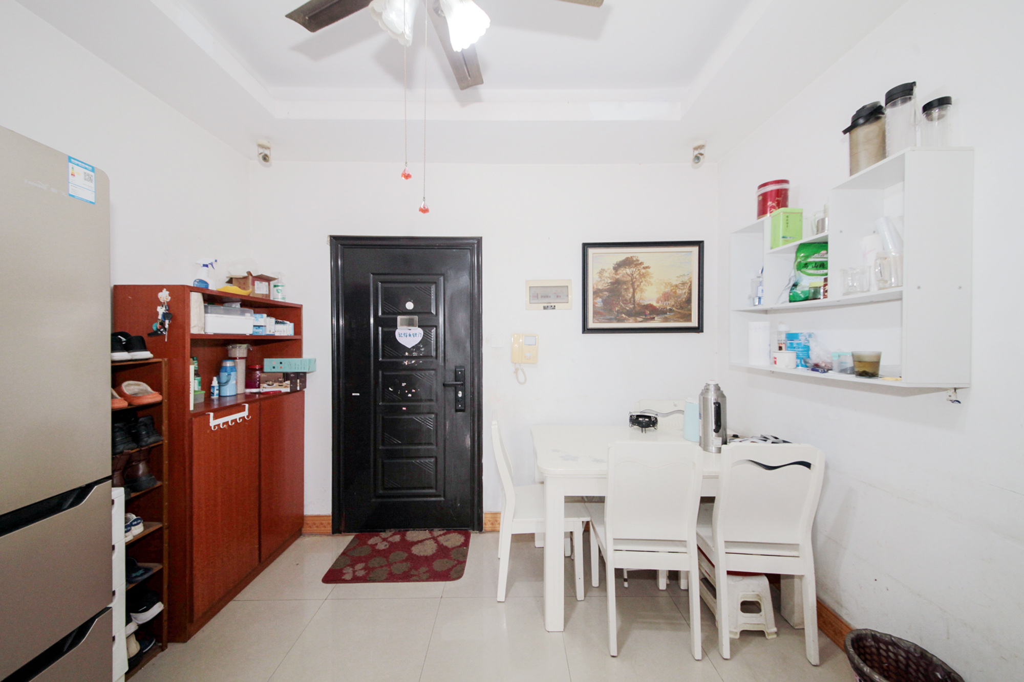 幸福洋房  2室2厅1卫    48.0万客厅