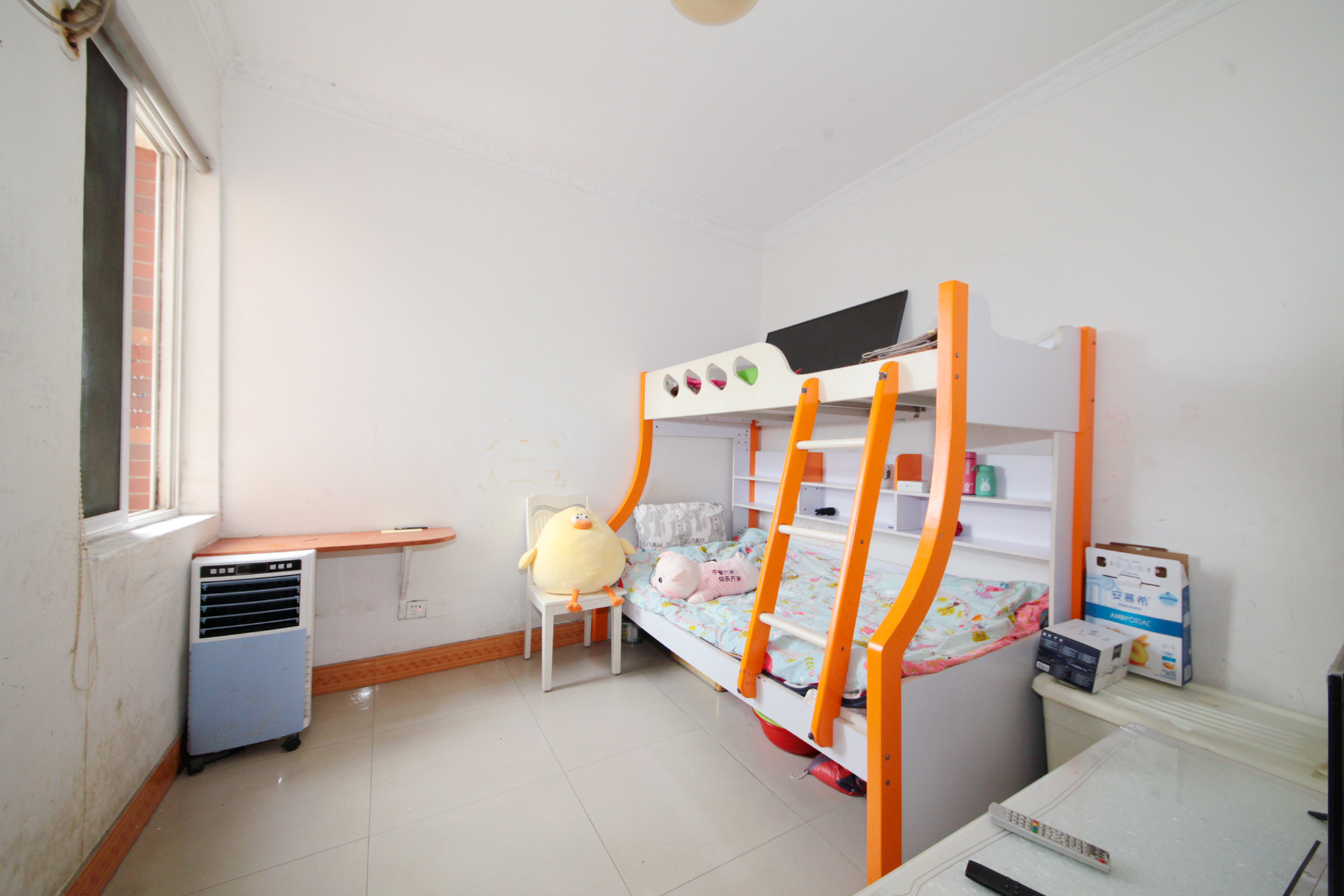 幸福洋房  2室2厅1卫    48.0万卧室