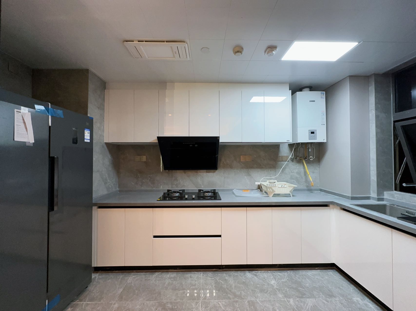 北辰瀚江府  4室2厅2卫    13650.0元/月 北辰瀚江府  4室2厅2卫    13650.0元/月室内图