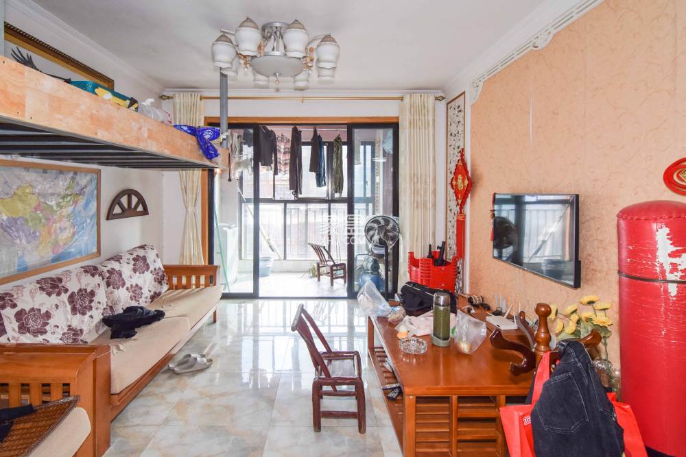 新城国际花都  2室2厅1卫    50.0万