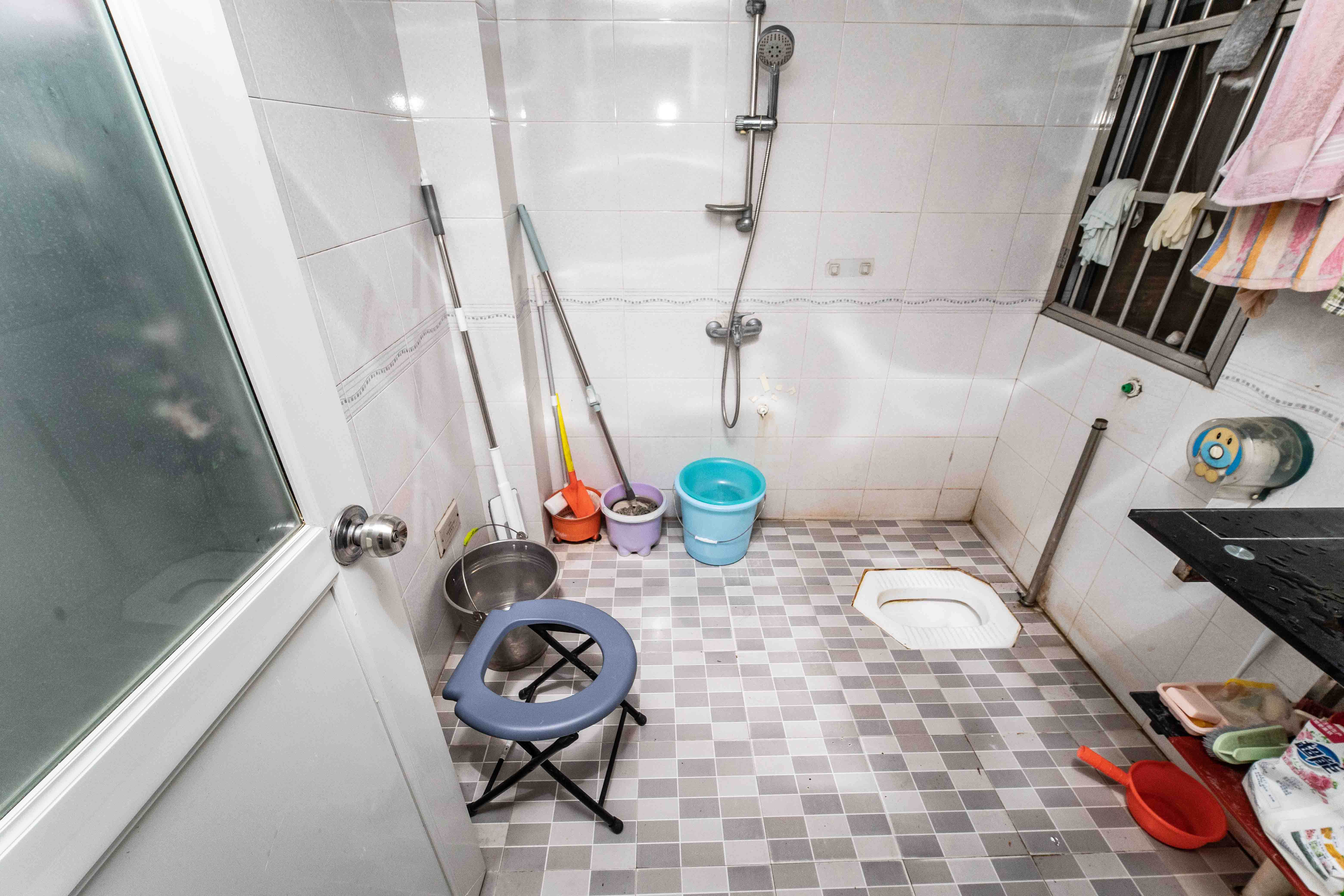 仁和香堤雅境 3室2厅2卫 90.0万 仁和香堤雅境 3室2厅2卫 90.0万卫生间