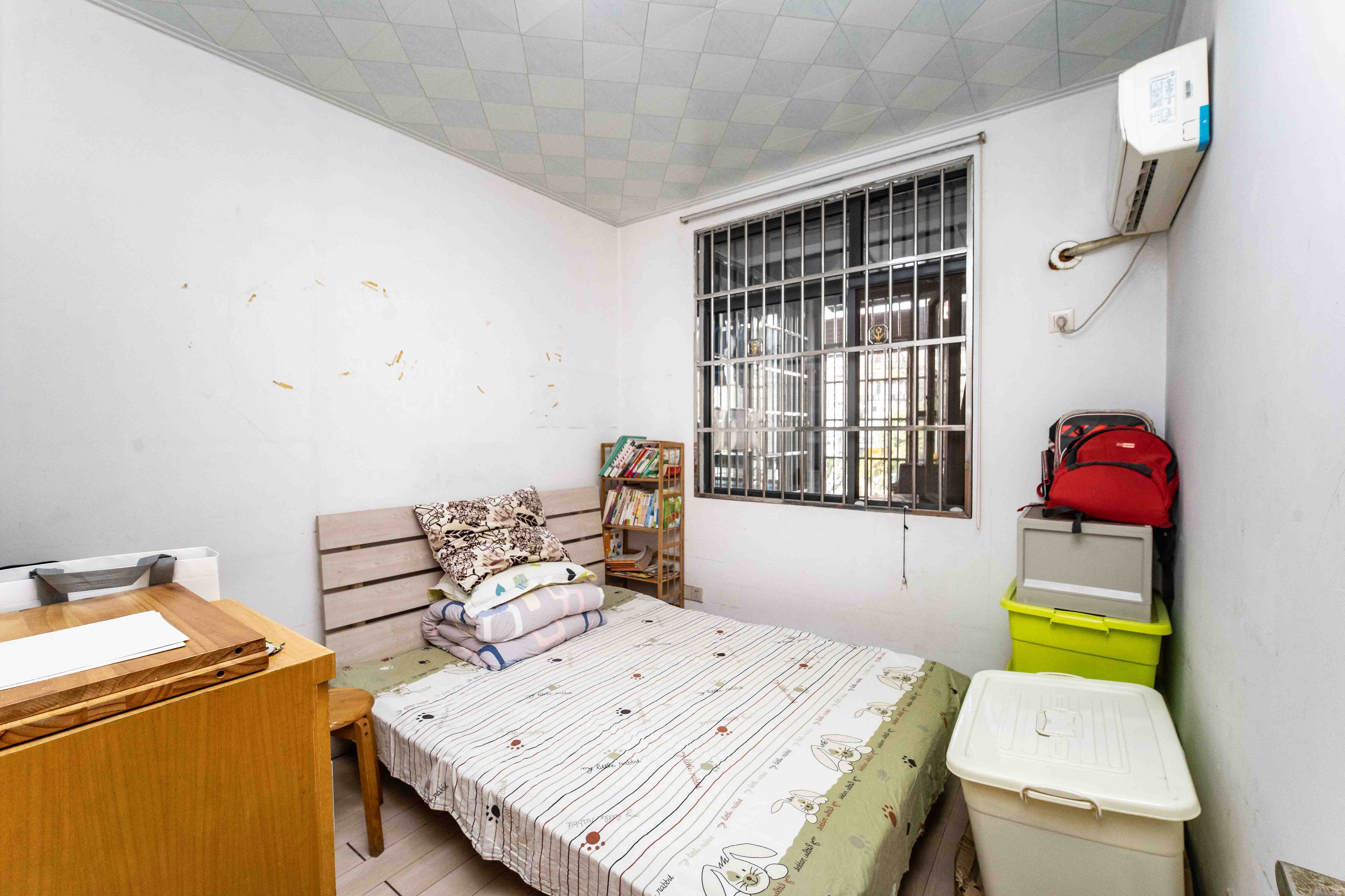 仁和香堤雅境 3室2厅2卫 90.0万 仁和香堤雅境 3室2厅2卫 90.0万卧室