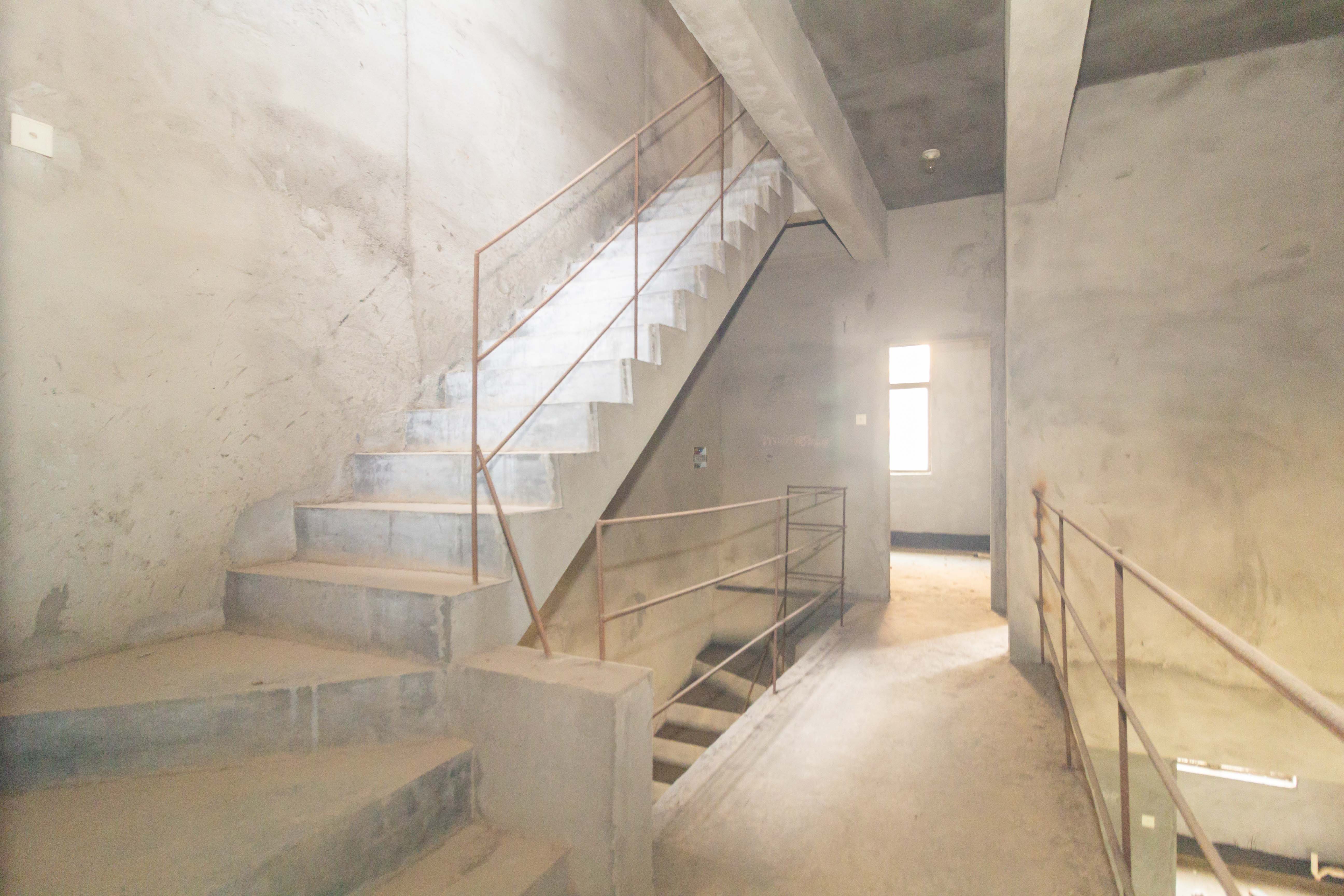 天园假日 4室2厅3卫 365.0万 天园假日 4室2厅3卫 365.0万卧室