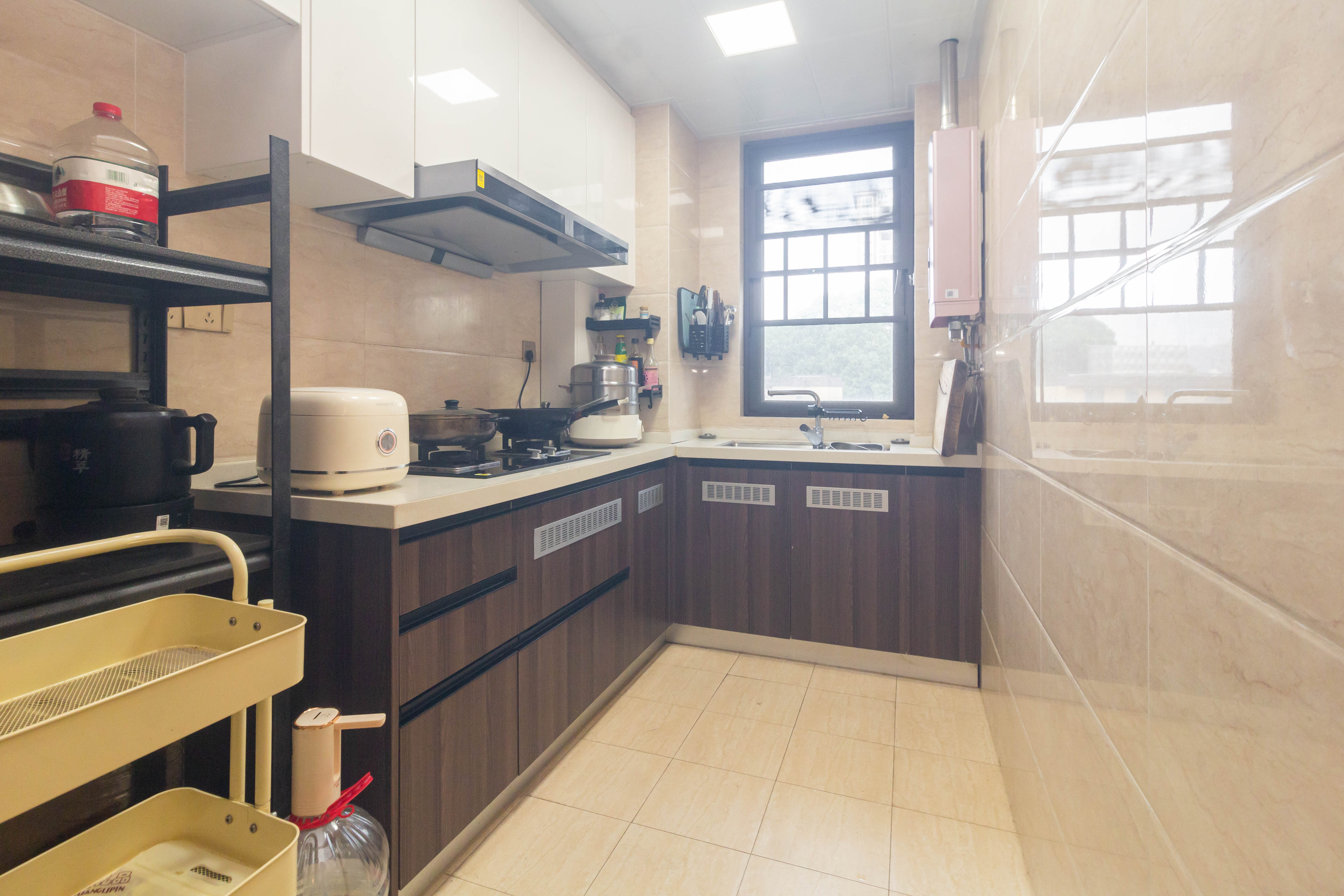 鑫苑芙蓉鑫家  3室2厅2卫    130.0万厨房