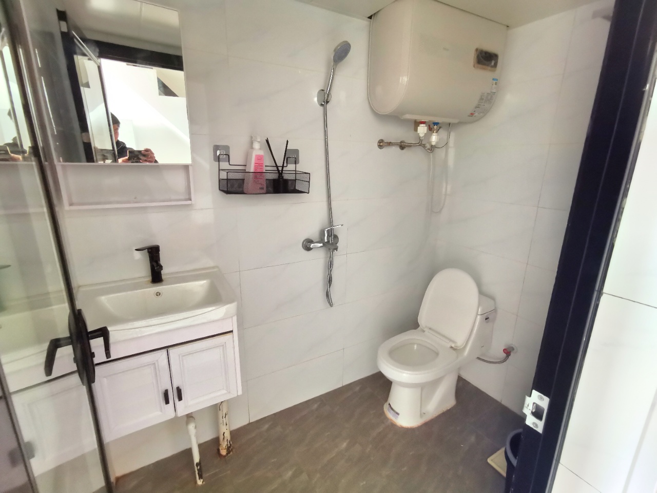 正荣悦玺 1室1厅1卫 2100.0元/月 正荣悦玺 1室1厅1卫 2100.0元/月室内图