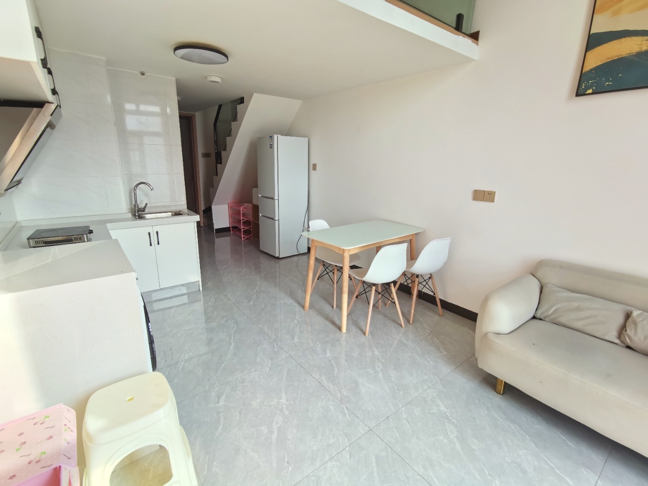 正荣悦玺 1室1厅1卫 2100.0元/月 正荣悦玺 1室1厅1卫 2100.0元/月室内图