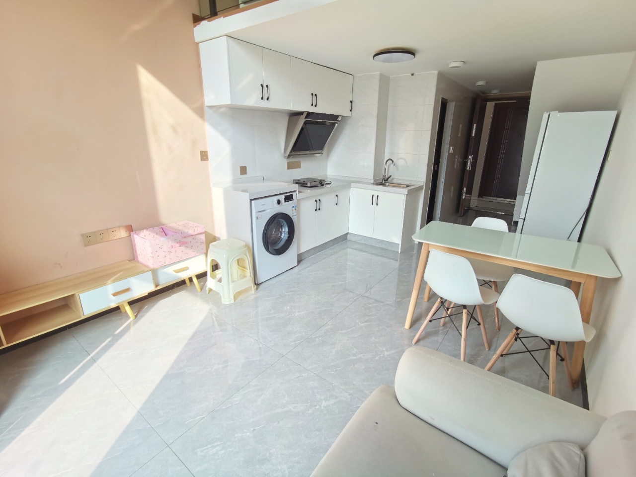 正荣悦玺 1室1厅1卫 2100.0元/月 正荣悦玺 1室1厅1卫 2100.0元/月室内图