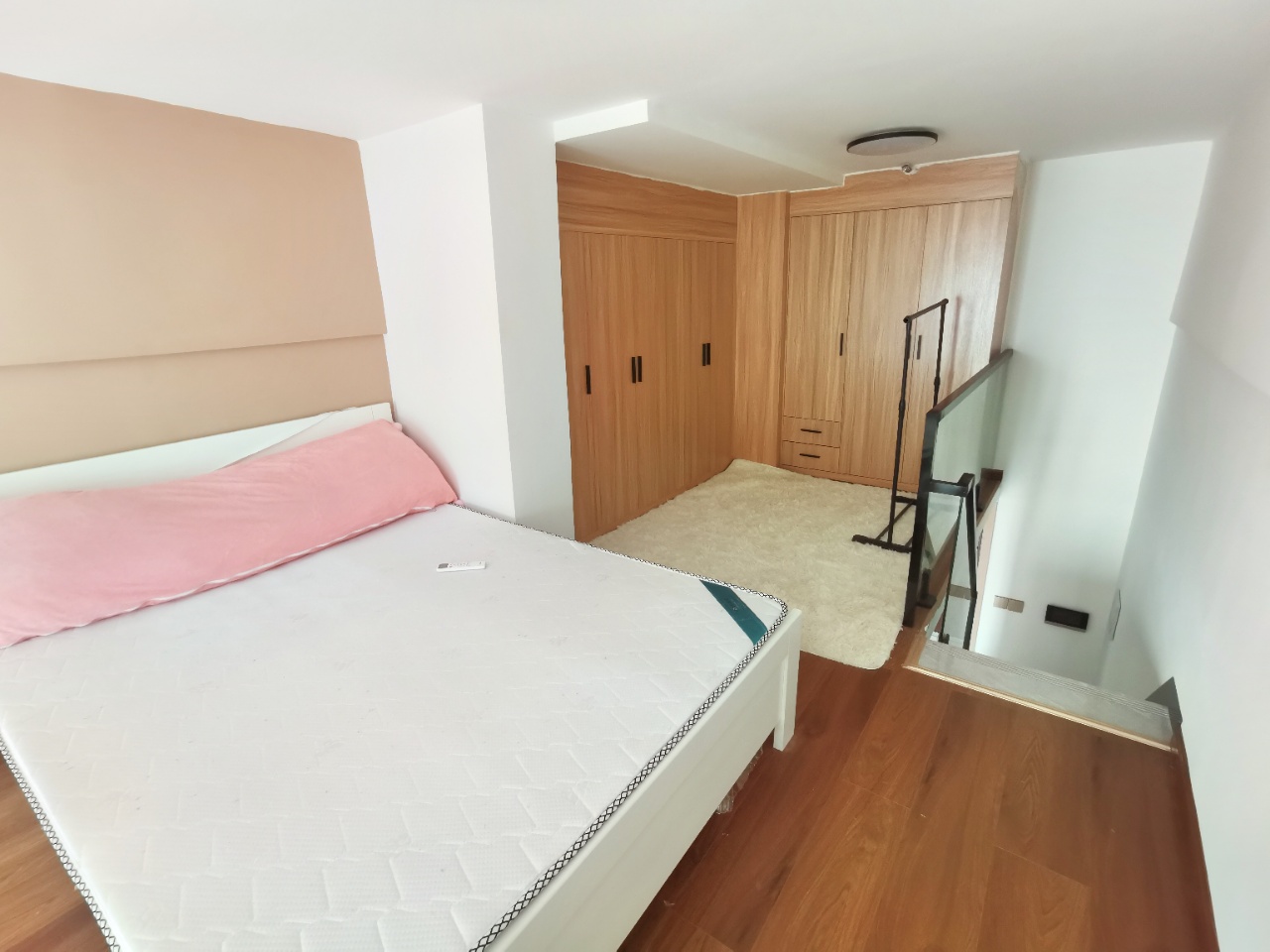 正荣悦玺 1室1厅1卫 2100.0元/月 正荣悦玺 1室1厅1卫 2100.0元/月室内图