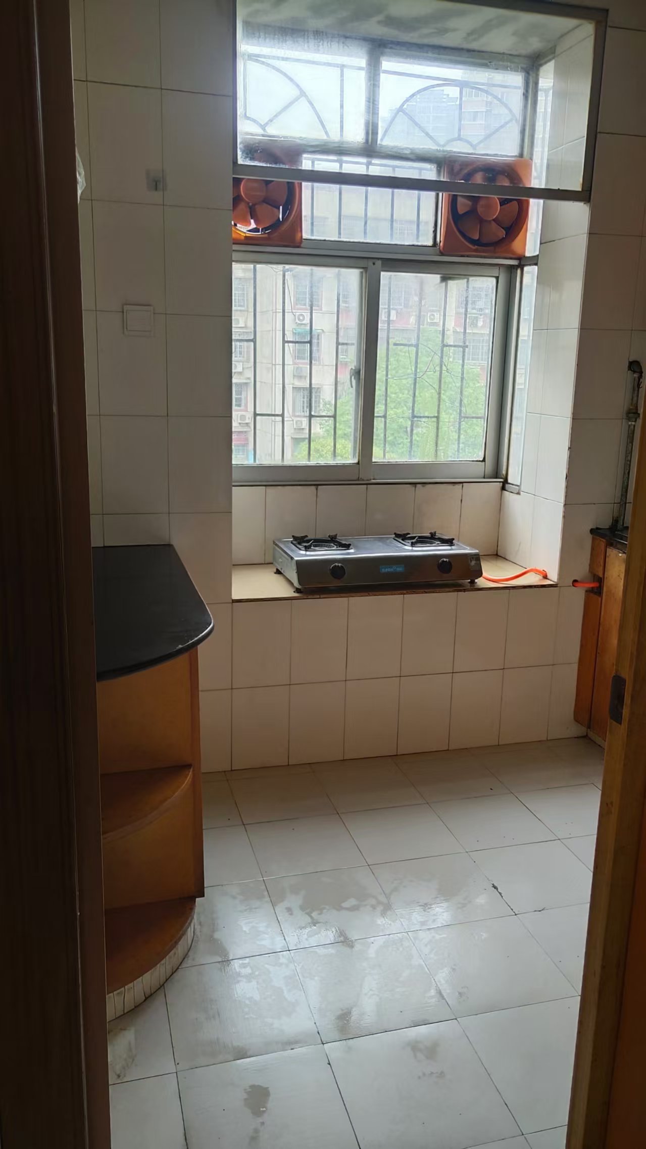 德鑫花苑 2室2厅1卫 1500.0元/月 德鑫花苑 2室2厅1卫 1500.0元/月室内图