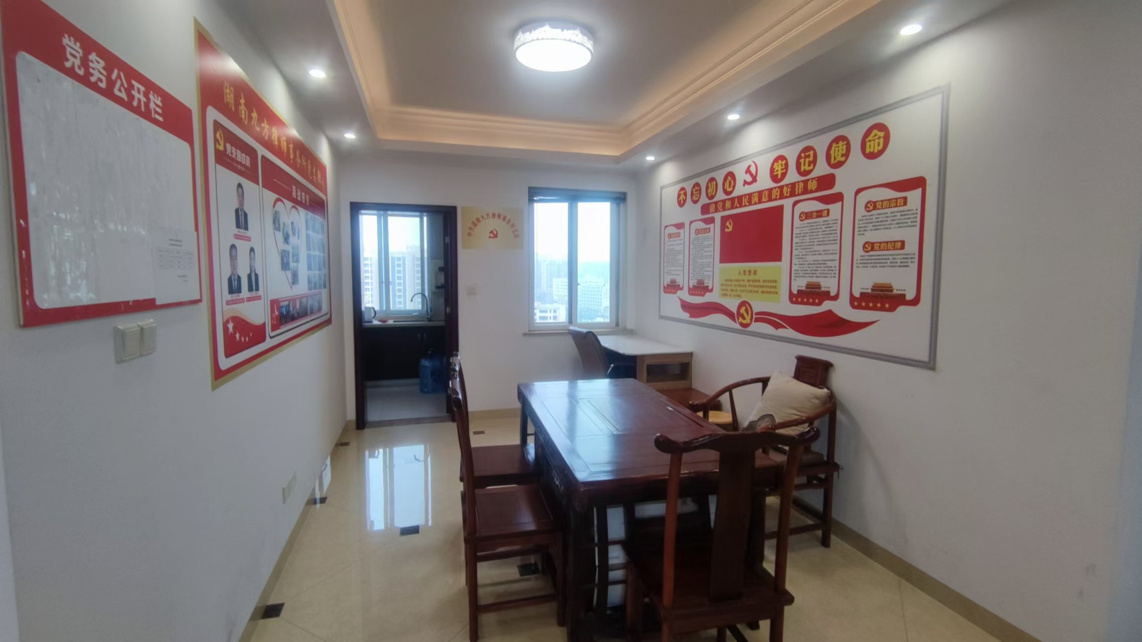 福泽大厦 4室2厅3卫 5000.0元/月 福泽大厦 4室2厅3卫 5000.0元/月室内图