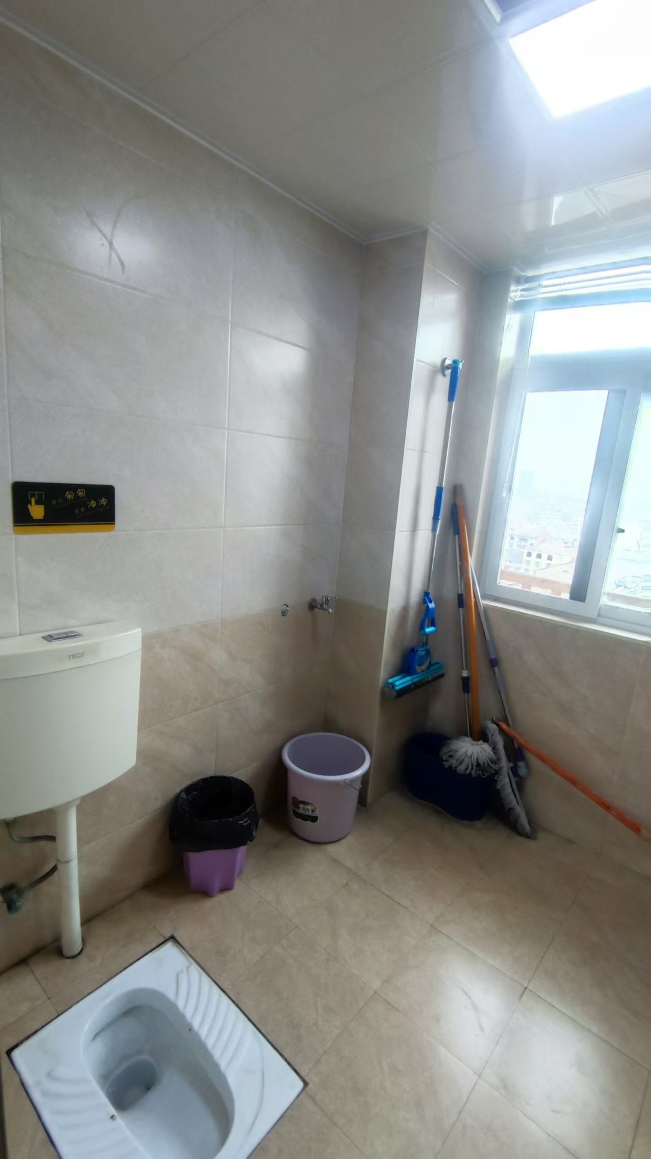 福泽大厦 4室2厅3卫 5000.0元/月 福泽大厦 4室2厅3卫 5000.0元/月室内图