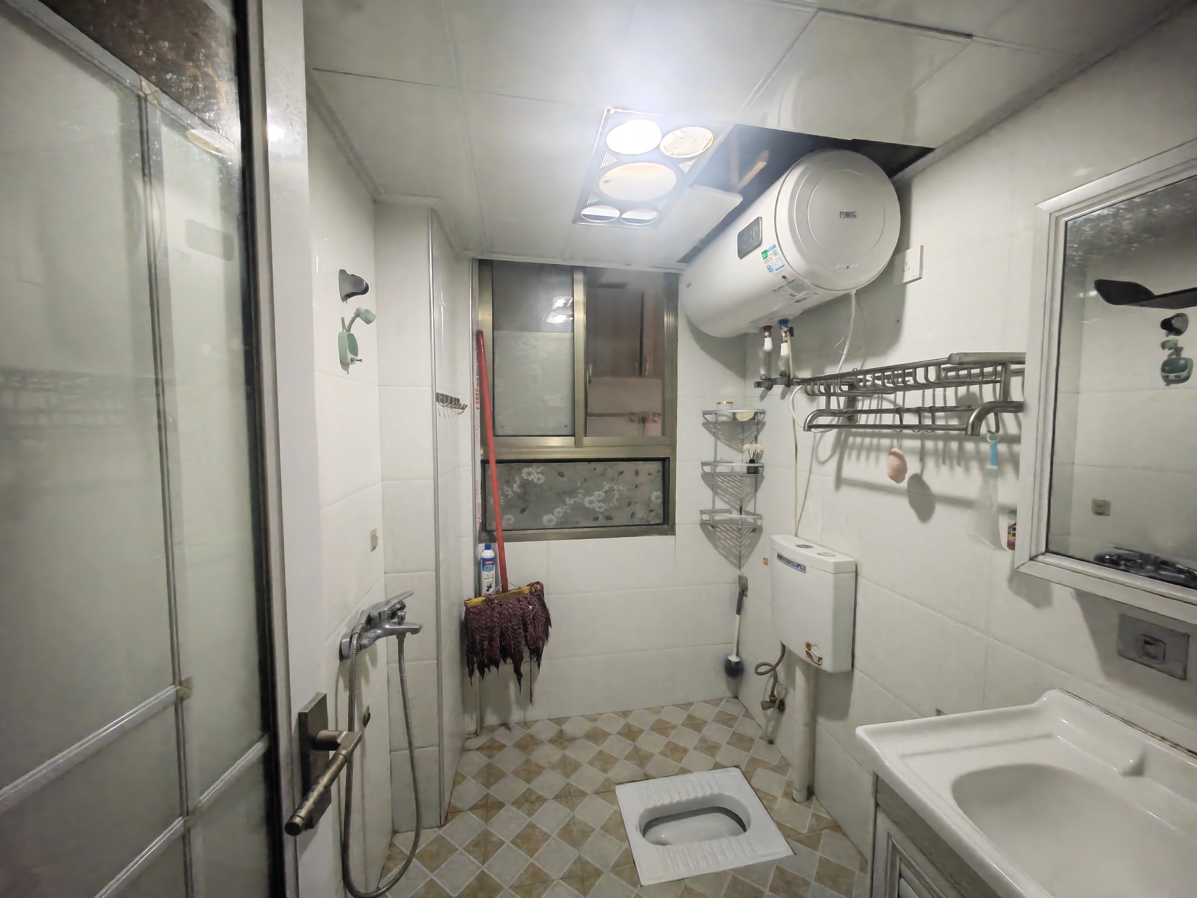 一品恒城 1室1厅1卫 23.8万 一品恒城 1室1厅1卫 23.8万室内图