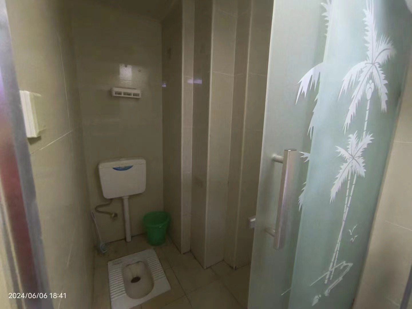 龙泰上品 1室1厅1卫 1200.0元/月 龙泰上品 1室1厅1卫 1200.0元/月室内图