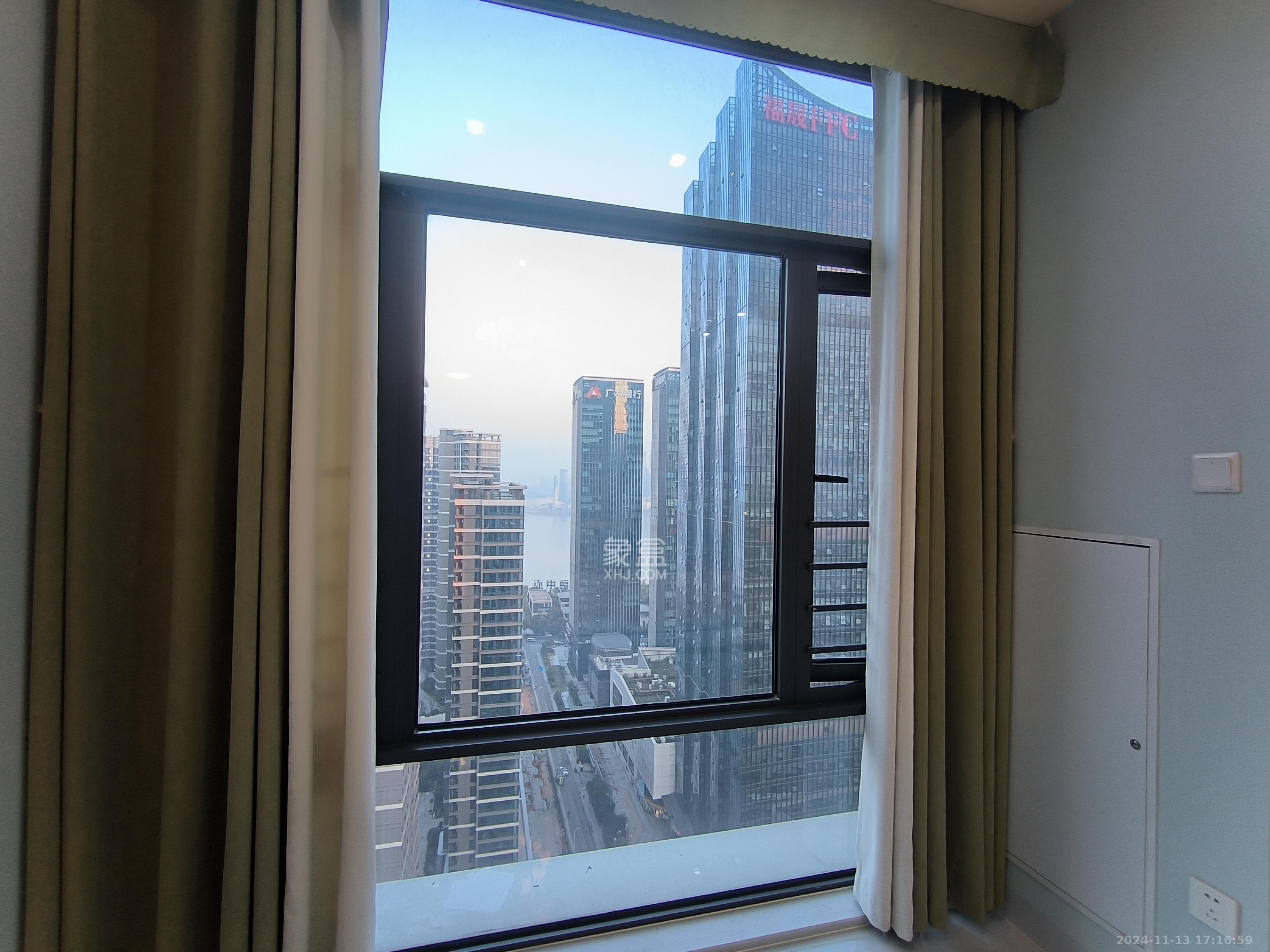 启迪协信中心  1室1厅1卫    2400.0元/月 启迪协信中心  1室1厅1卫    2400.0元/月室内图