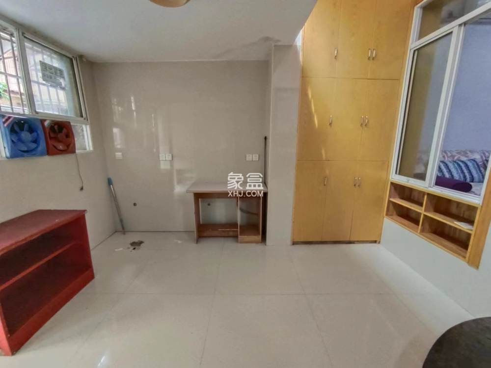 新月塘二村 2室2厅1卫 1200.0元/月 新月塘二村 2室2厅1卫 1200.0元/月室内图