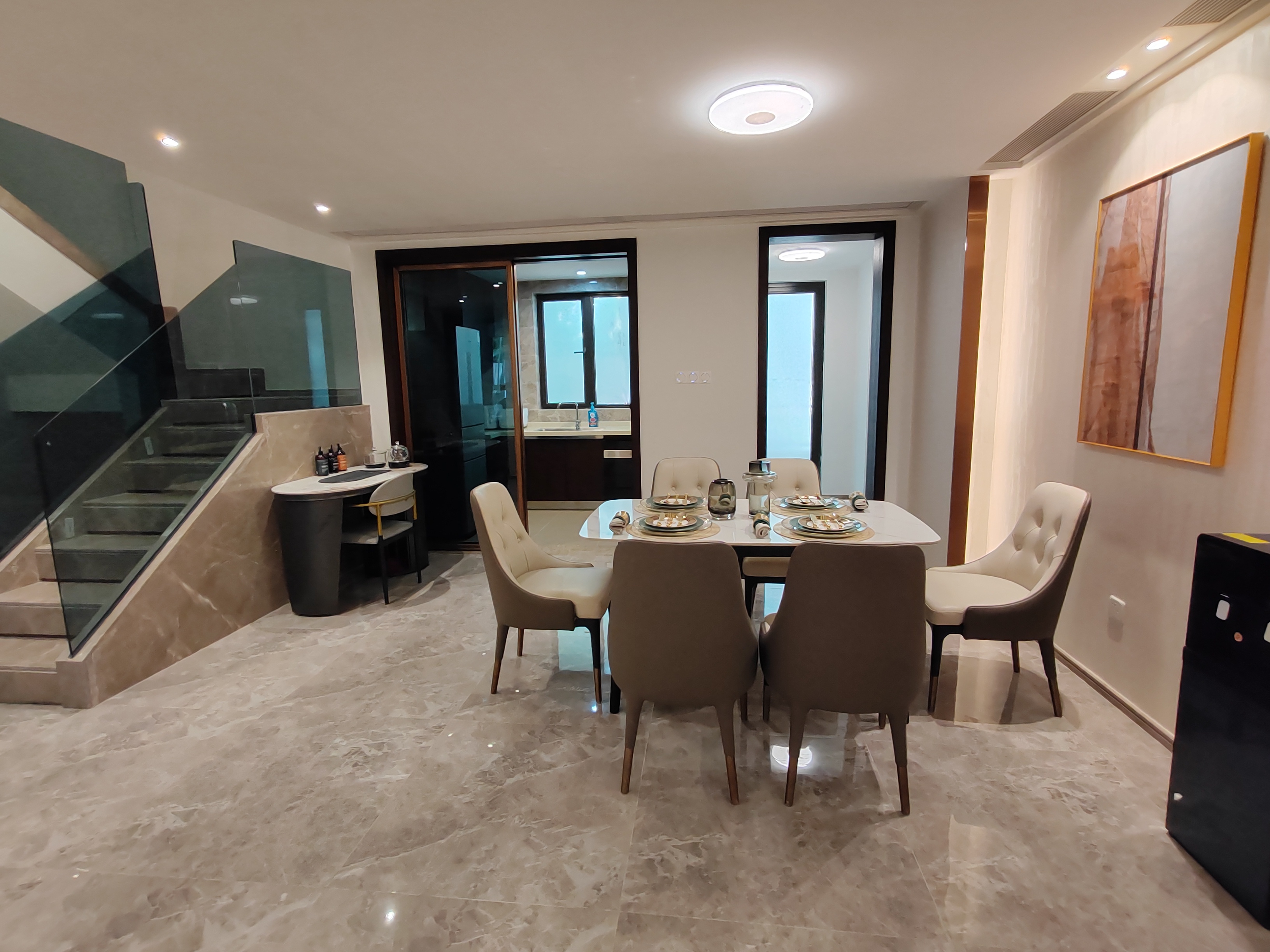 雅居乐金沙湾 5室2厅4卫 12000.0元/月 雅居乐金沙湾 5室2厅4卫 12000.0元/月室内图