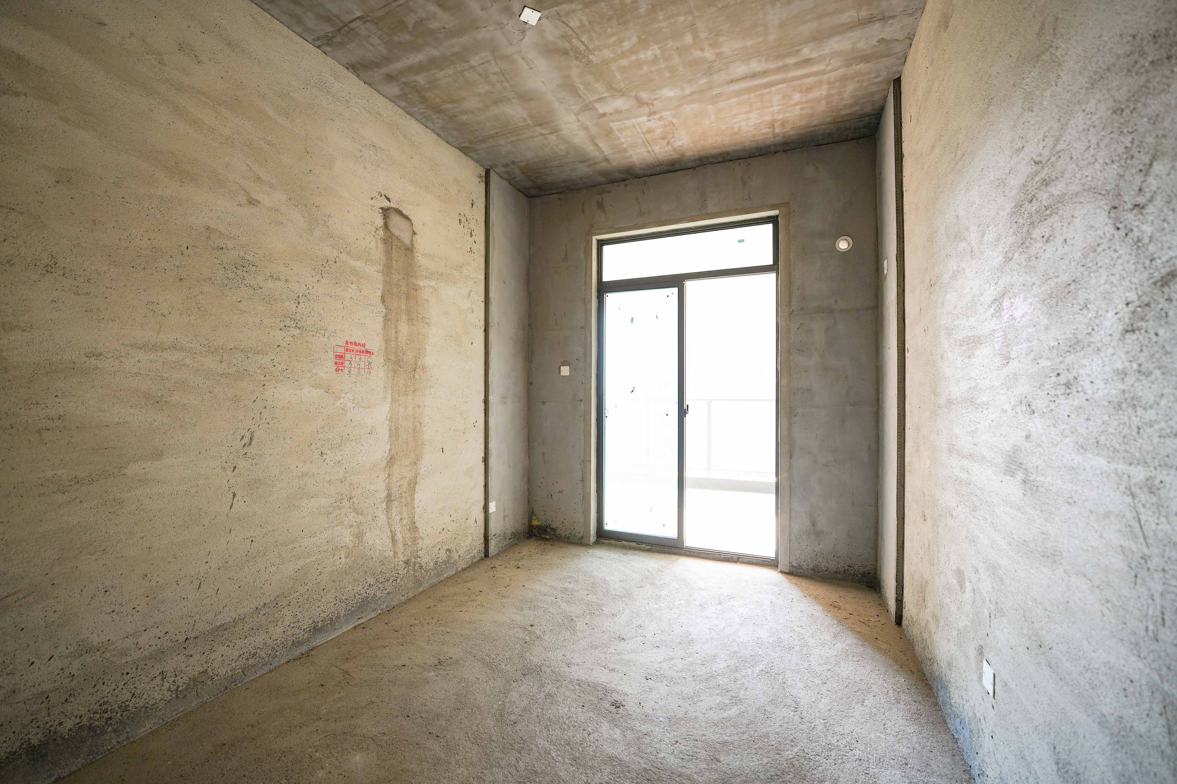 福天藏郡院子  5室2厅3卫    185.0万卧室