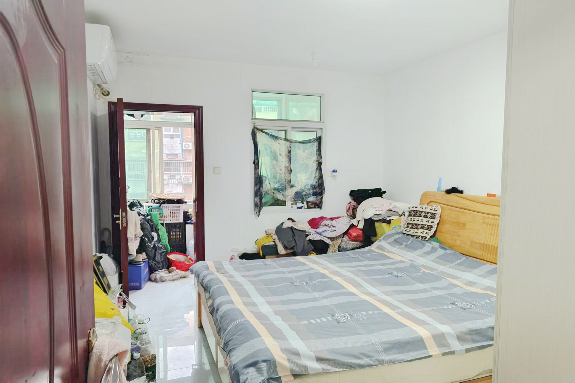 牛角塘社区 3室1厅1卫 48.0万 牛角塘社区 3室1厅1卫 48.0万卧室