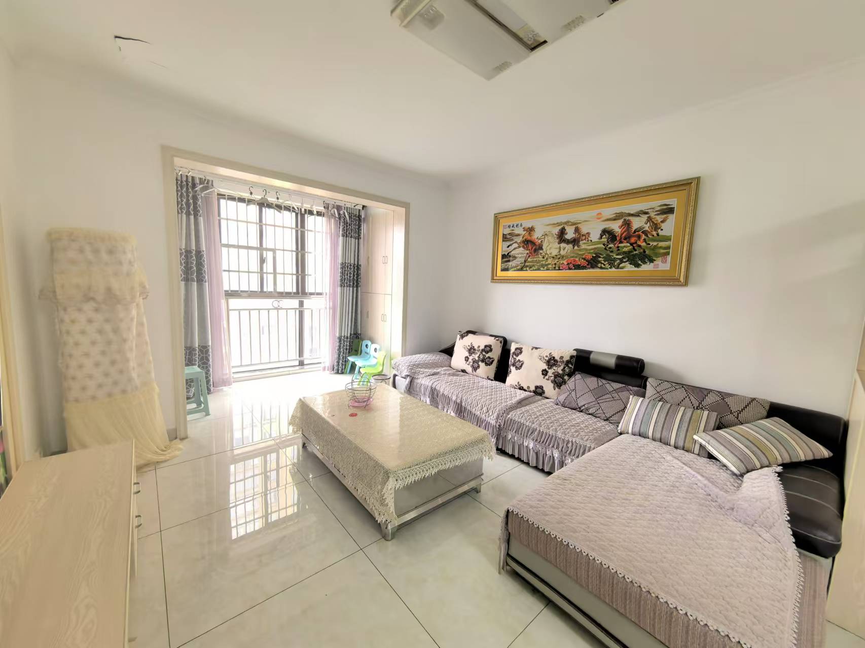 旺城天悦领秀香江 3室1厅1卫 1800.0元/月 旺城天悦领秀香江 3室1厅1卫 1800.0元/月室内图