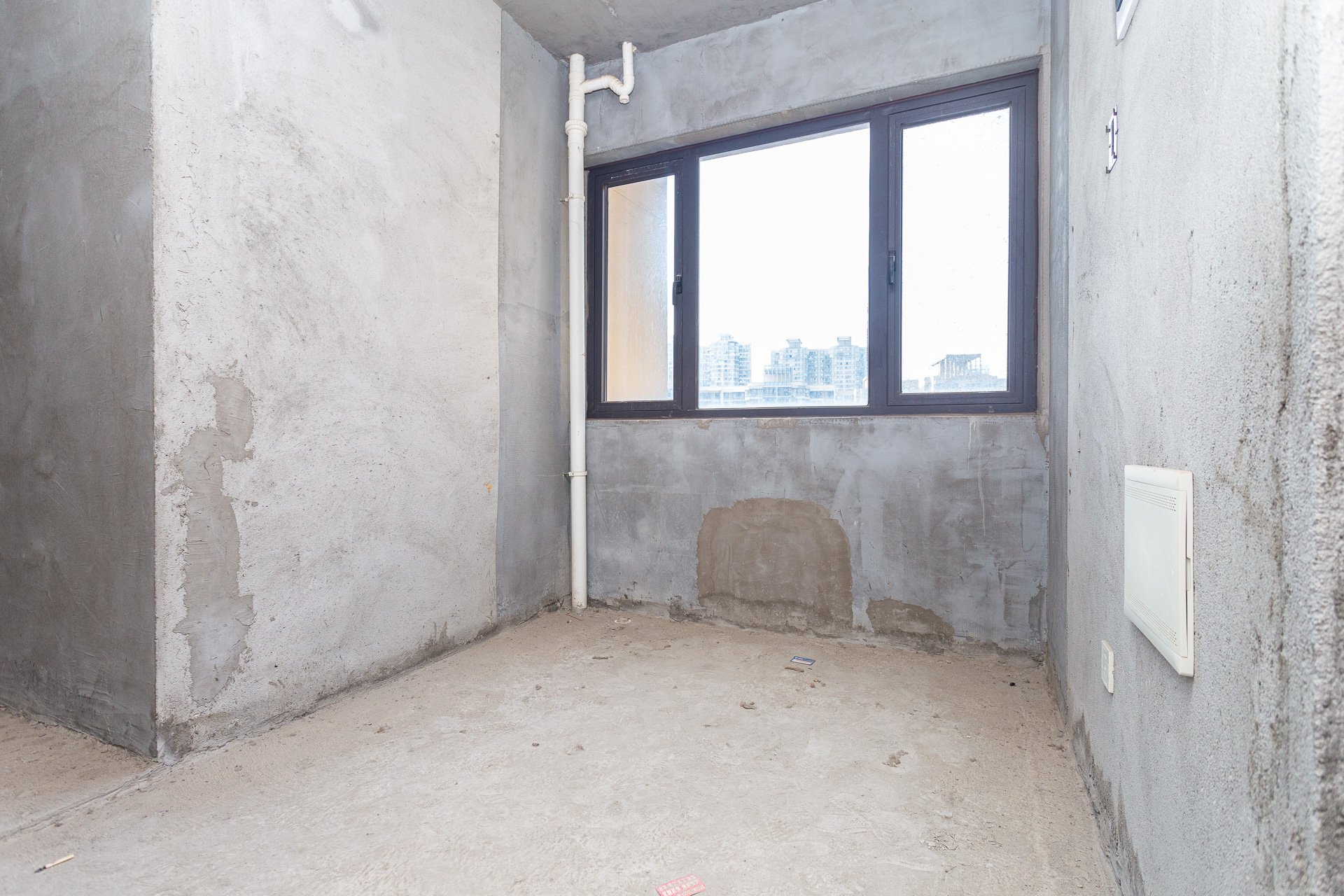 勤诚达境界城  4室2厅2卫    126.0万 勤诚达境界城  4室2厅2卫    126.0万卧室