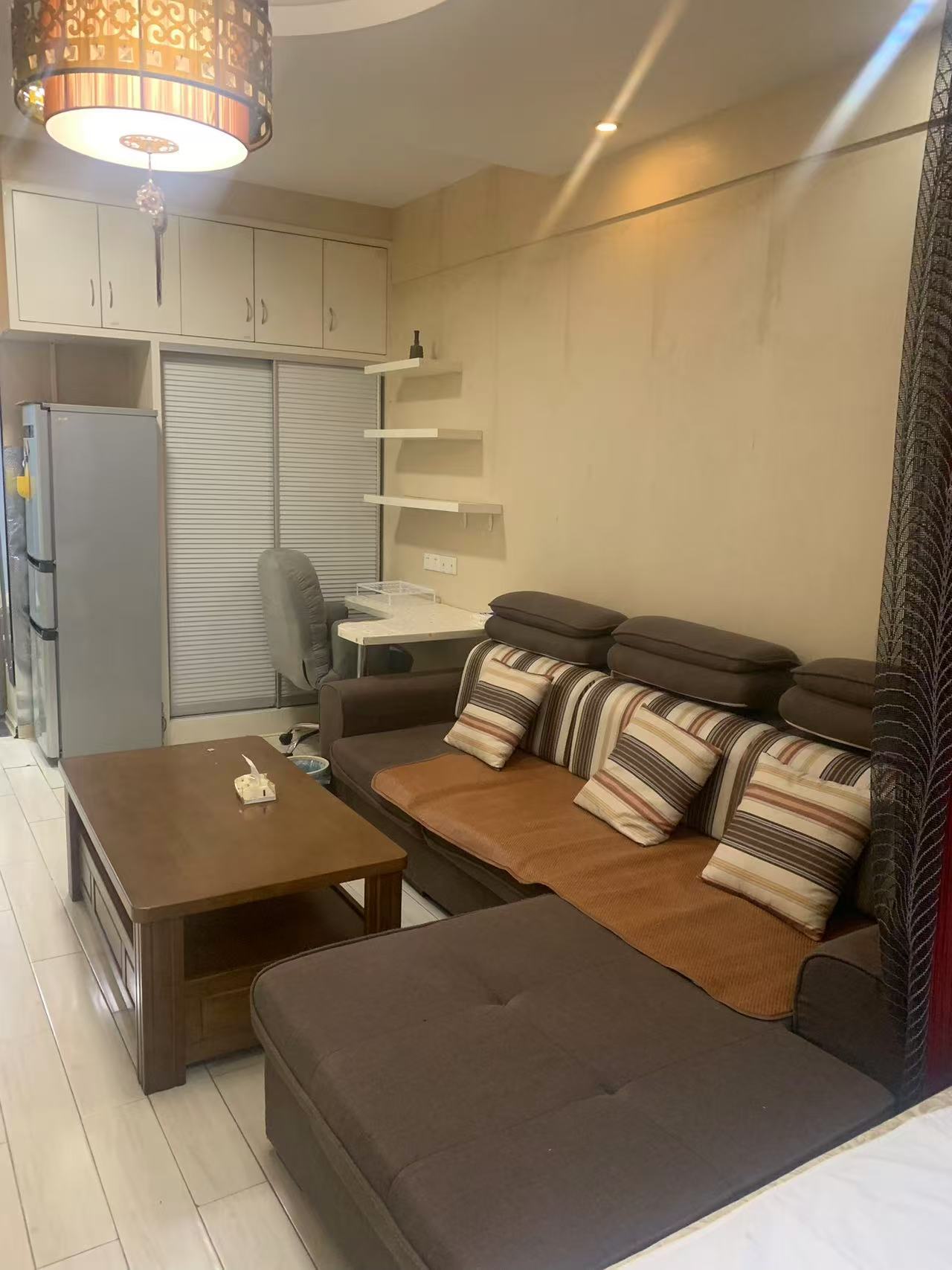 摩天一号 1室1厅1卫 2200.0元/月 摩天一号 1室1厅1卫 2200.0元/月室内图