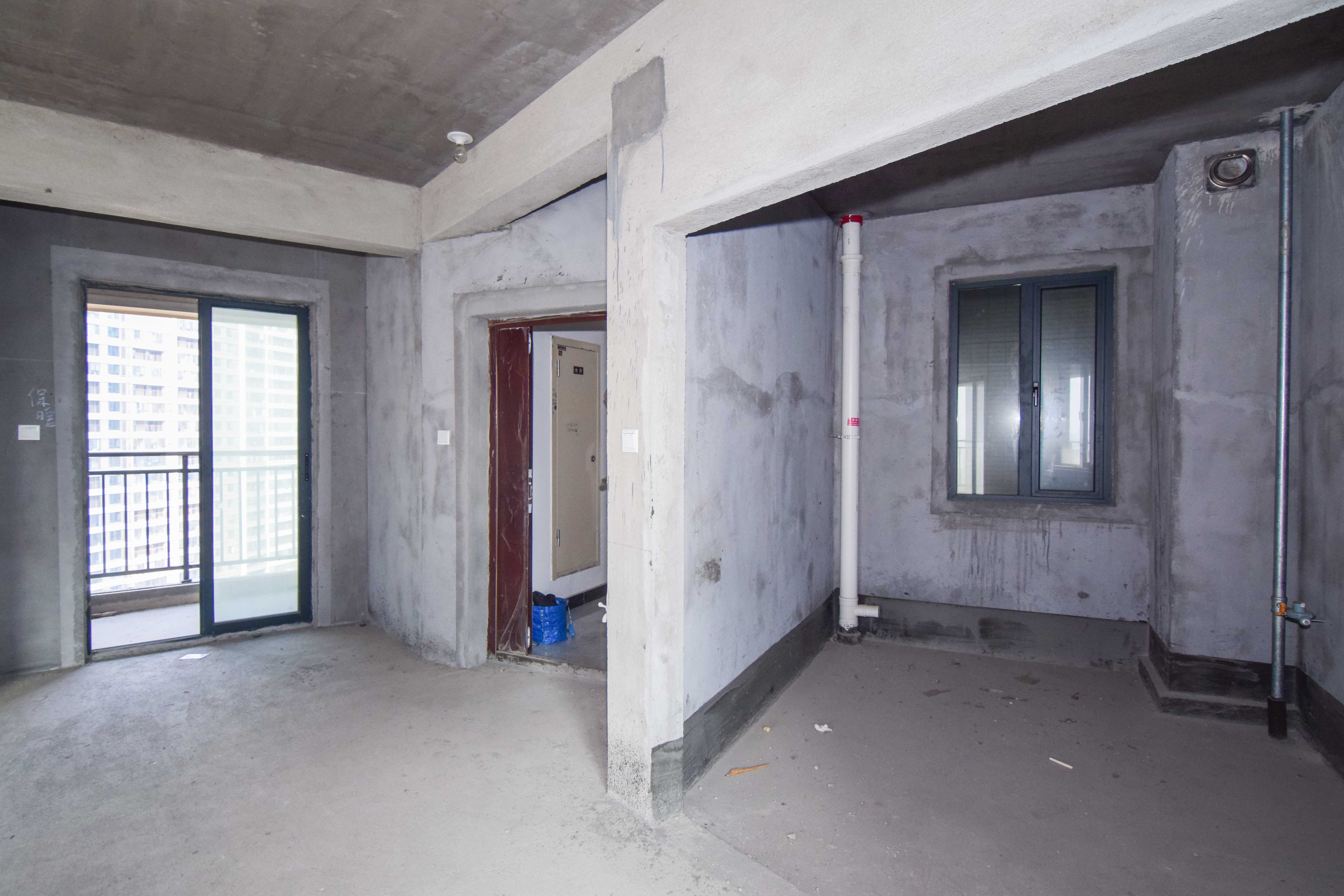 凯尔花缇紫郡  4室2厅2卫    90.0万 凯尔花缇紫郡  4室2厅2卫    90.0万其他