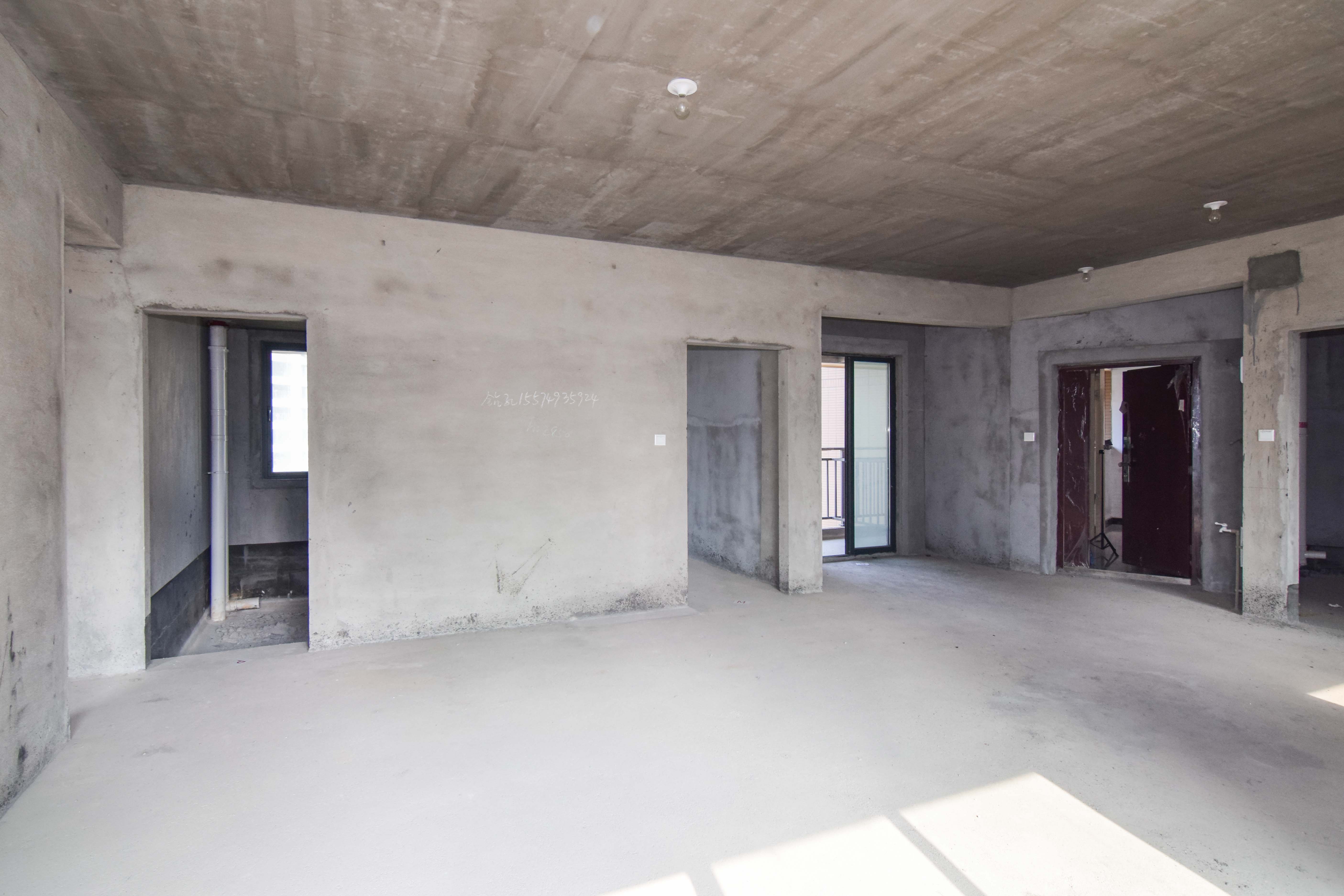 凯尔花缇紫郡  4室2厅2卫    90.0万 凯尔花缇紫郡  4室2厅2卫    90.0万其他