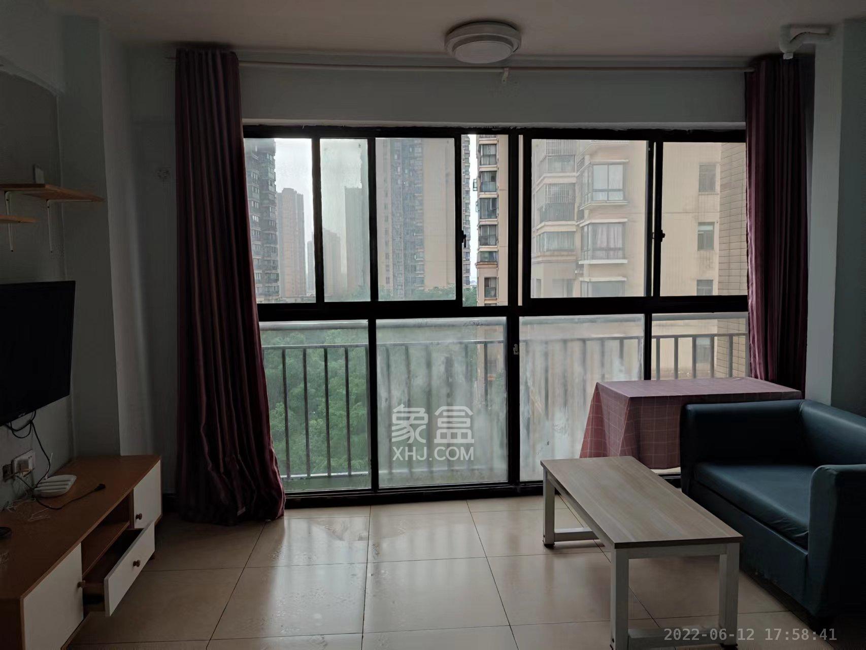 钱隆樽品(一、二、三期)  1室1厅1卫    1500.0元/月 钱隆樽品(一、二、三期)  1室1厅1卫    1500.0元/月室内图