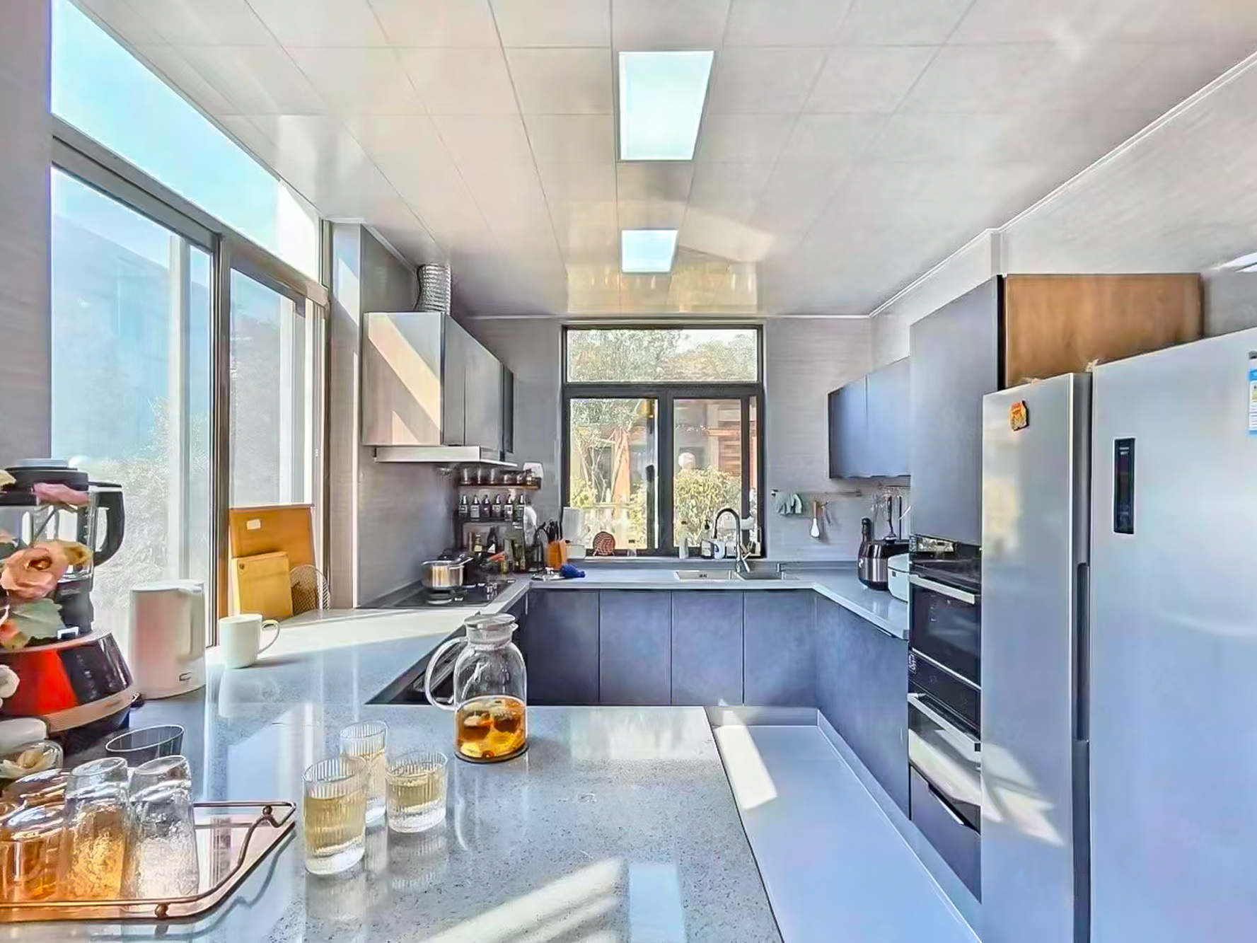 碧桂园威尼斯城  5室2厅4卫    653.88万 碧桂园威尼斯城  5室2厅4卫    653.88万厨房