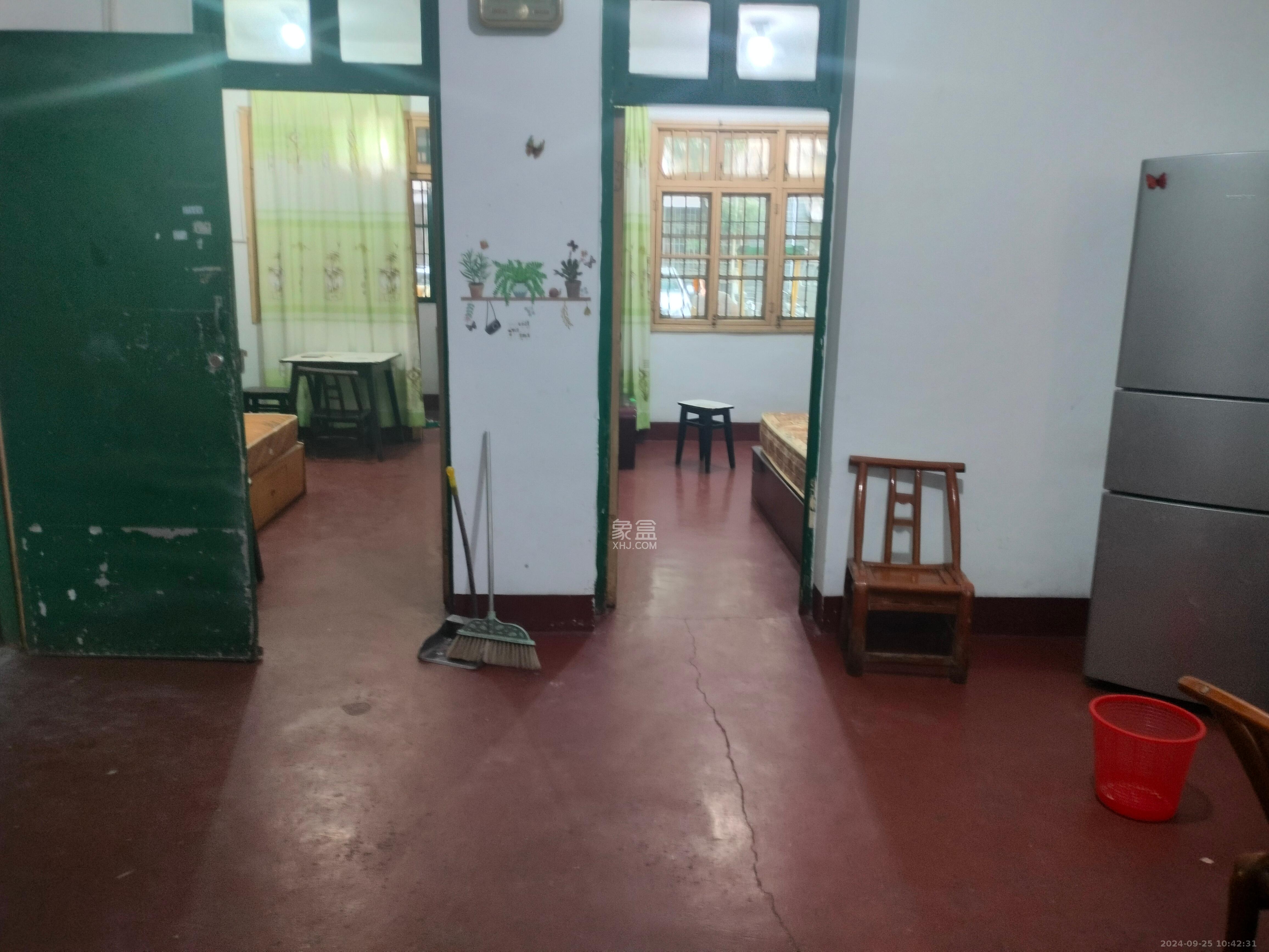 长坡社区  2室1厅1卫   1600.00元/月室内图