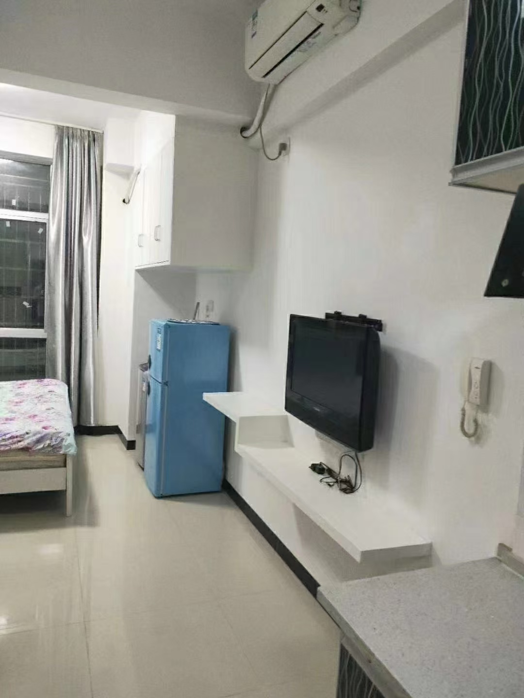 五洲富隆中心 1室1厅1卫 1000.0元/月 五洲富隆中心 1室1厅1卫 1000.0元/月室内图