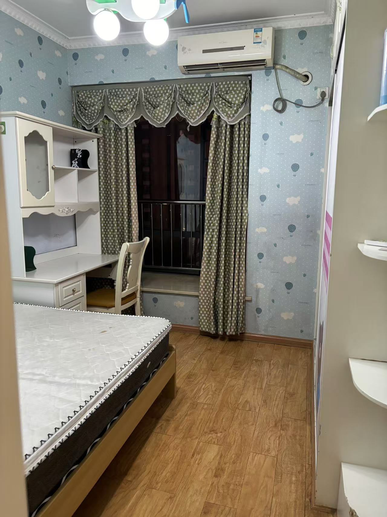 华晨御园 2室2厅1卫 1680.0元/月 华晨御园 2室2厅1卫 1680.0元/月室内图