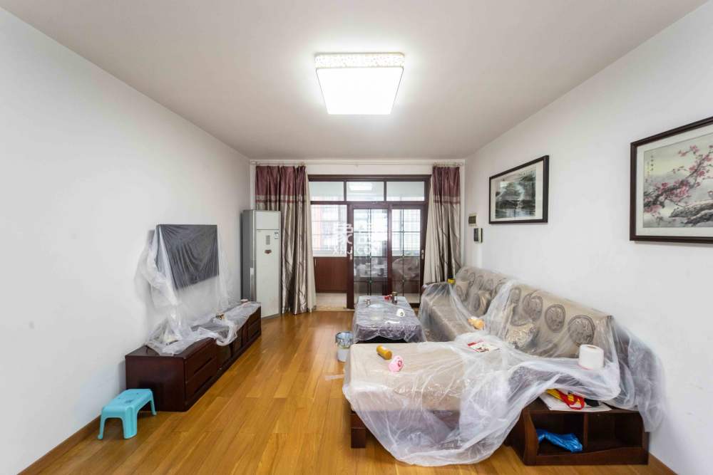 东门壹号家园  4室2厅2卫   125.00万
