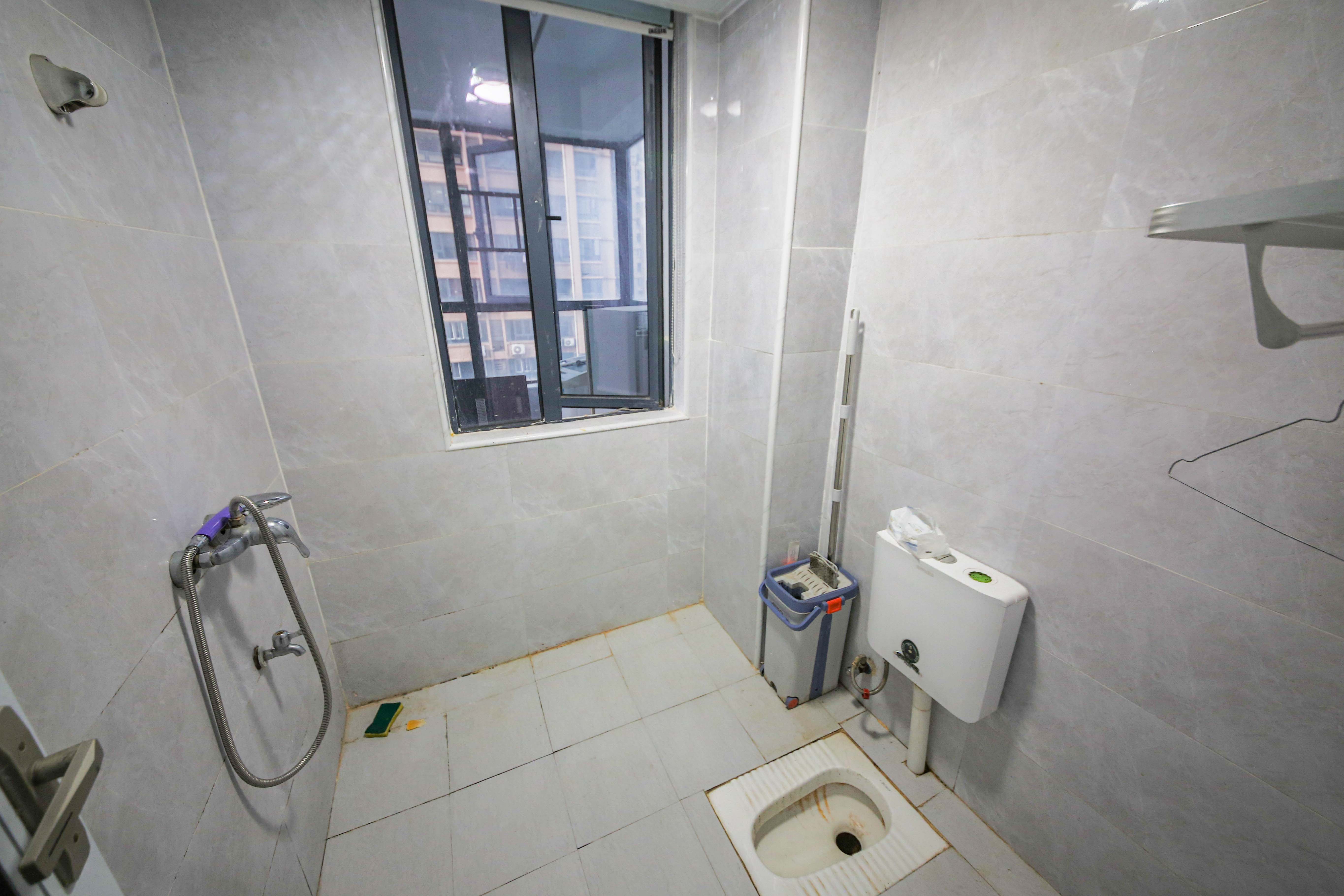 水墨林溪  3室2厅2卫    110.0万 水墨林溪  3室2厅2卫    110.0万卫生间