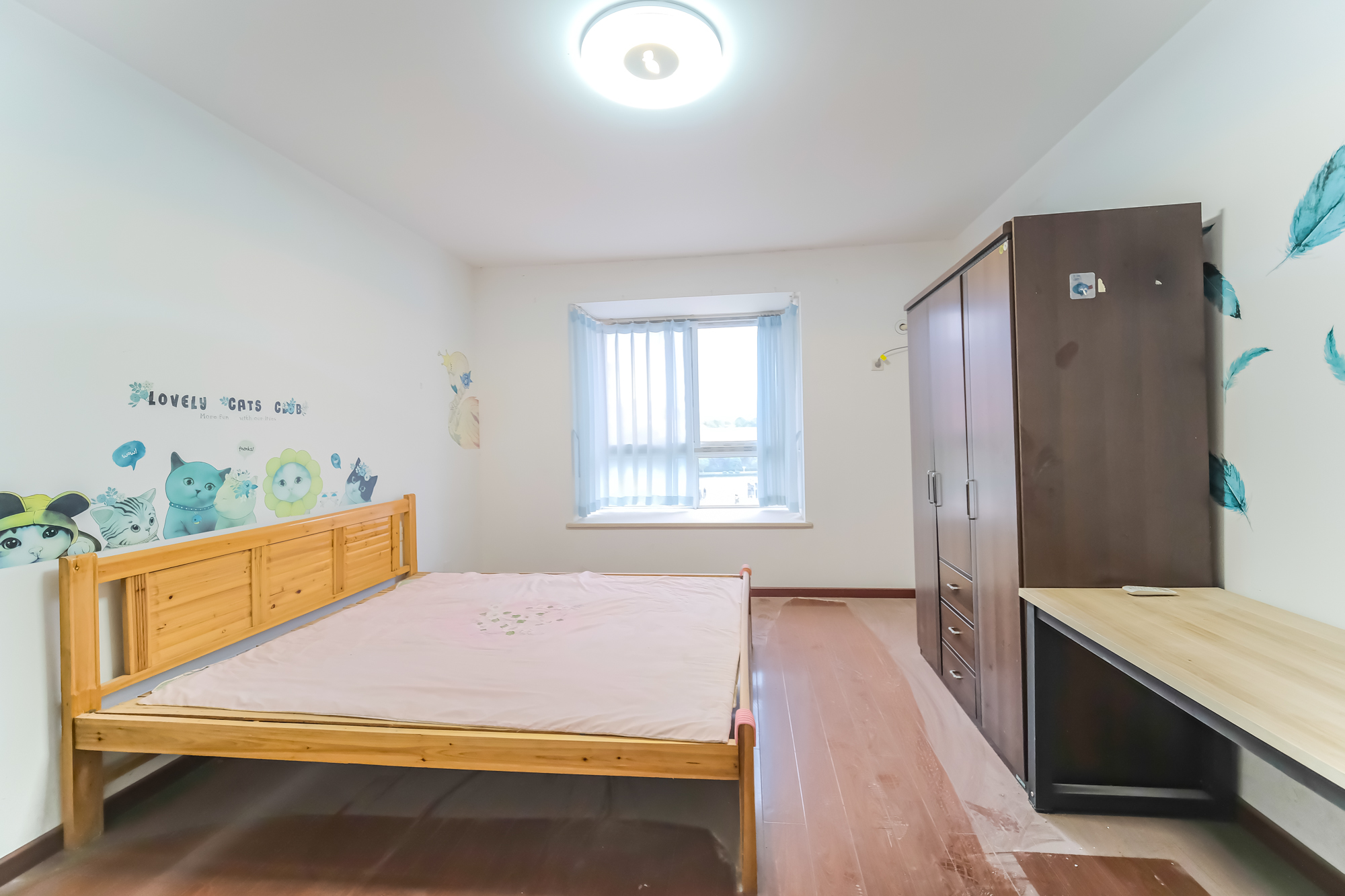 长丰星城 4室2厅2卫 89.0万 长丰星城 4室2厅2卫 89.0万卧室