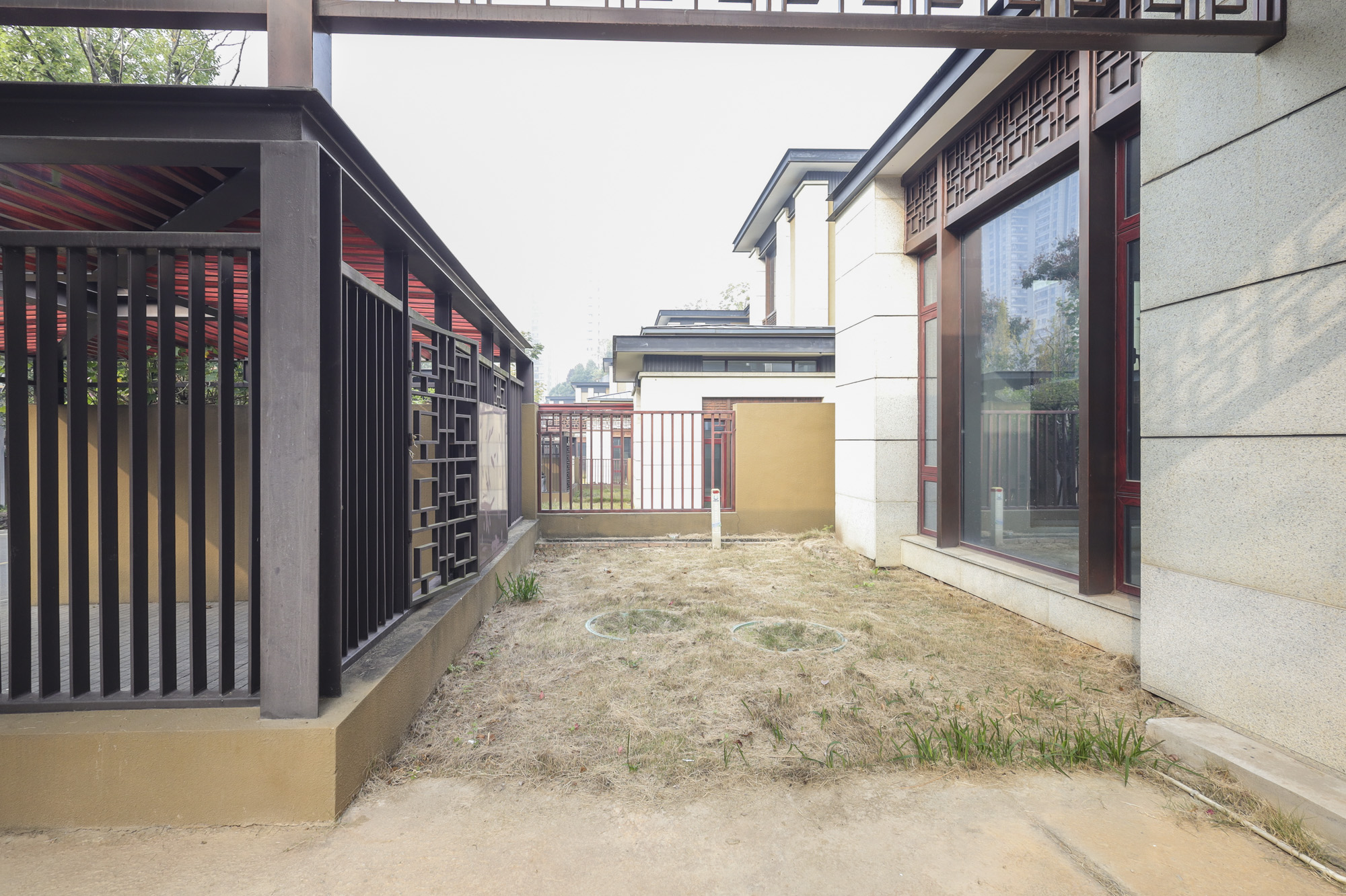 湘江壹号四期（创远湘江壹号）  6室3厅5卫   2579.50万其他