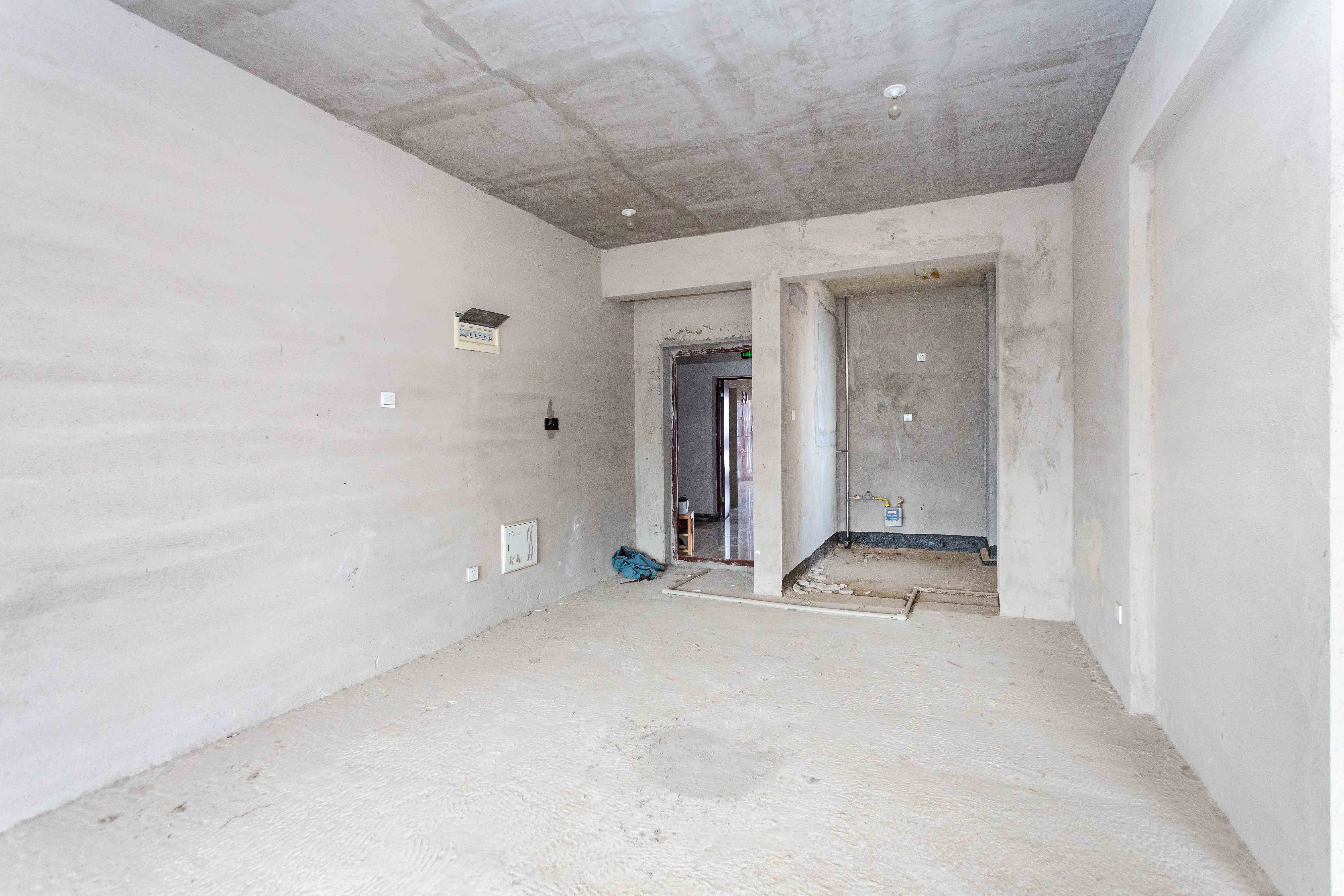 长燃新奥佳园 2室2厅1卫 62.5万 长燃新奥佳园 2室2厅1卫 62.5万客厅