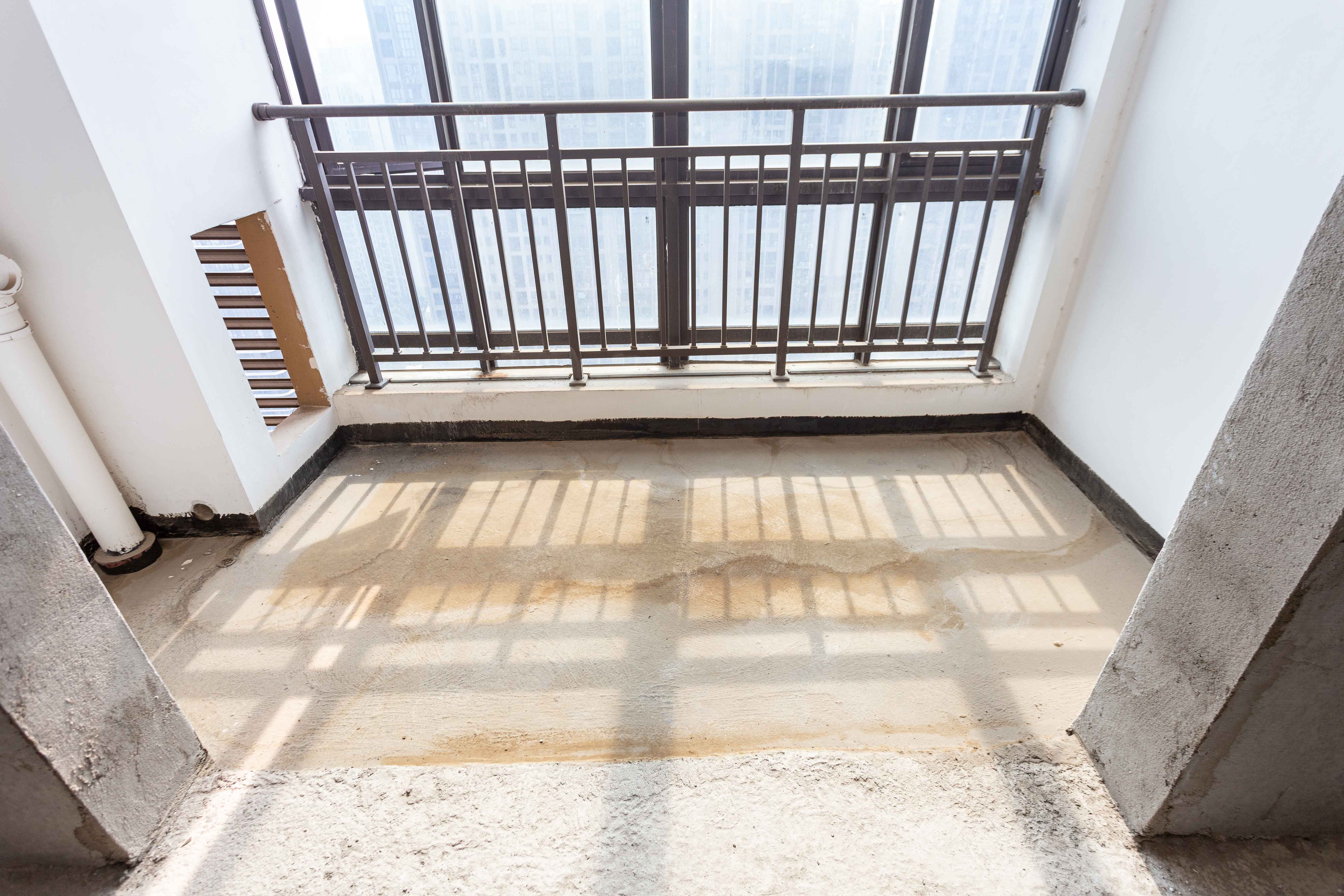 长燃新奥佳园 2室2厅1卫 62.5万 长燃新奥佳园 2室2厅1卫 62.5万阳台