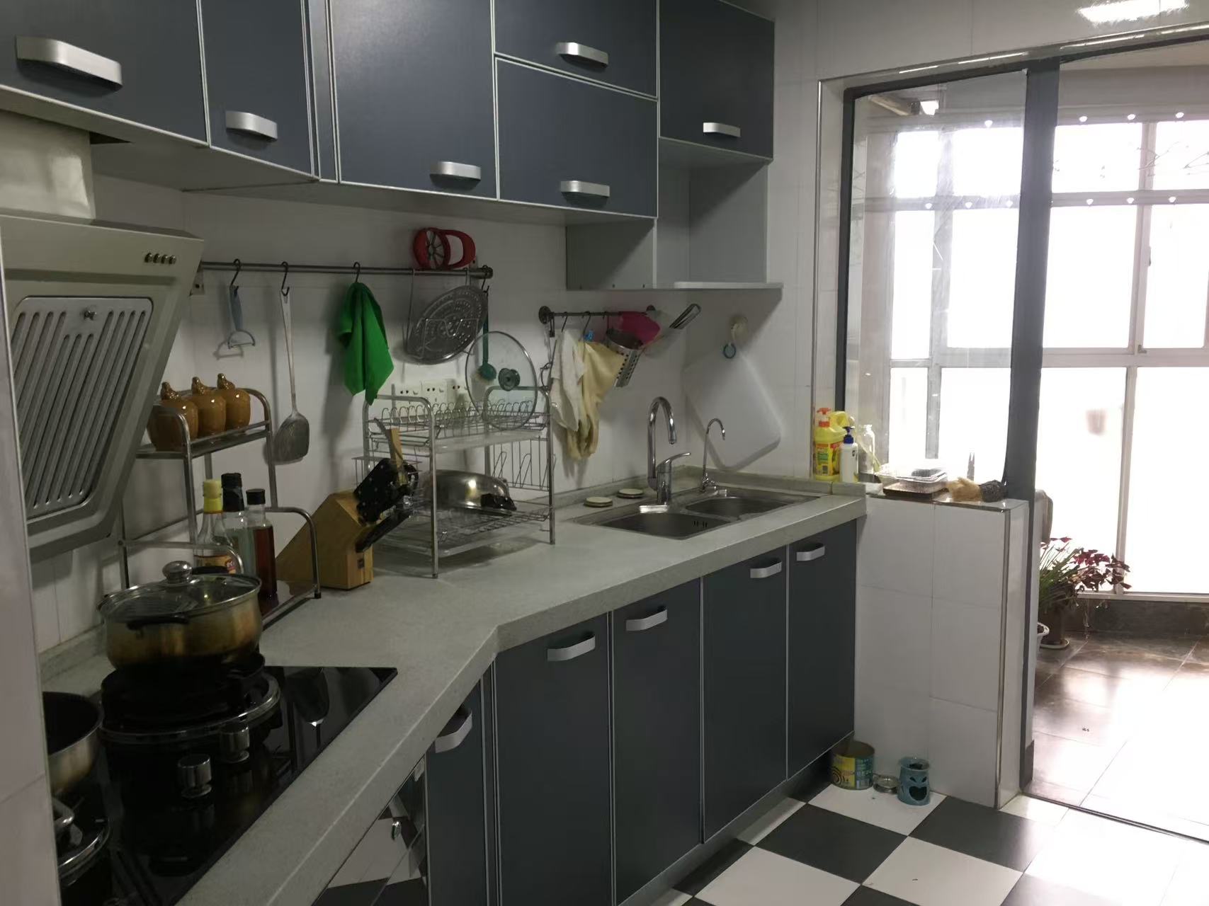 美林银谷  4室2厅2卫    3700.0元/月 美林银谷  4室2厅2卫    3700.0元/月室内图