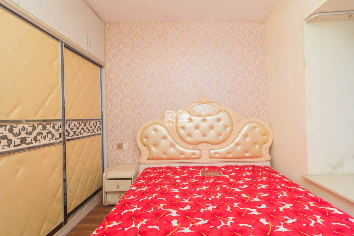 中国铁建国际城一期  3室2厅1卫    46.8万 中国铁建国际城一期  3室2厅1卫    46.8万卧室