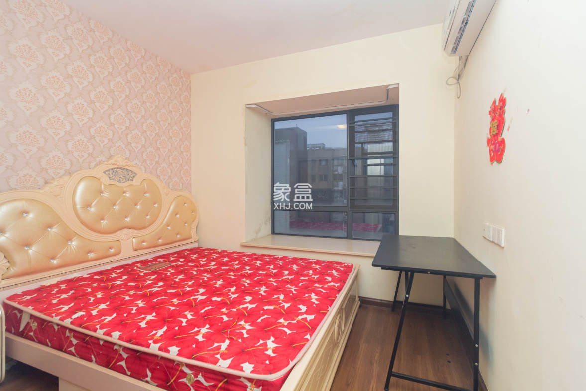 中国铁建国际城一期  3室2厅1卫    46.8万 中国铁建国际城一期  3室2厅1卫    46.8万卧室