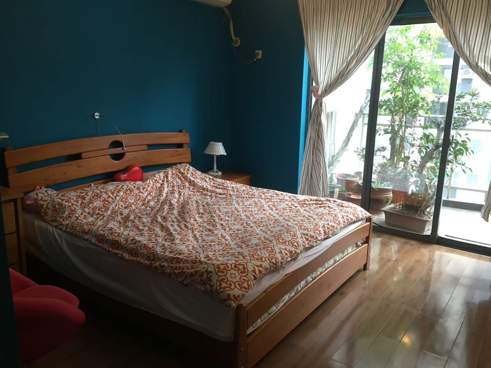 美林银谷 4室2厅3卫 3700.0元/月 美林银谷 4室2厅3卫 3700.0元/月室内图