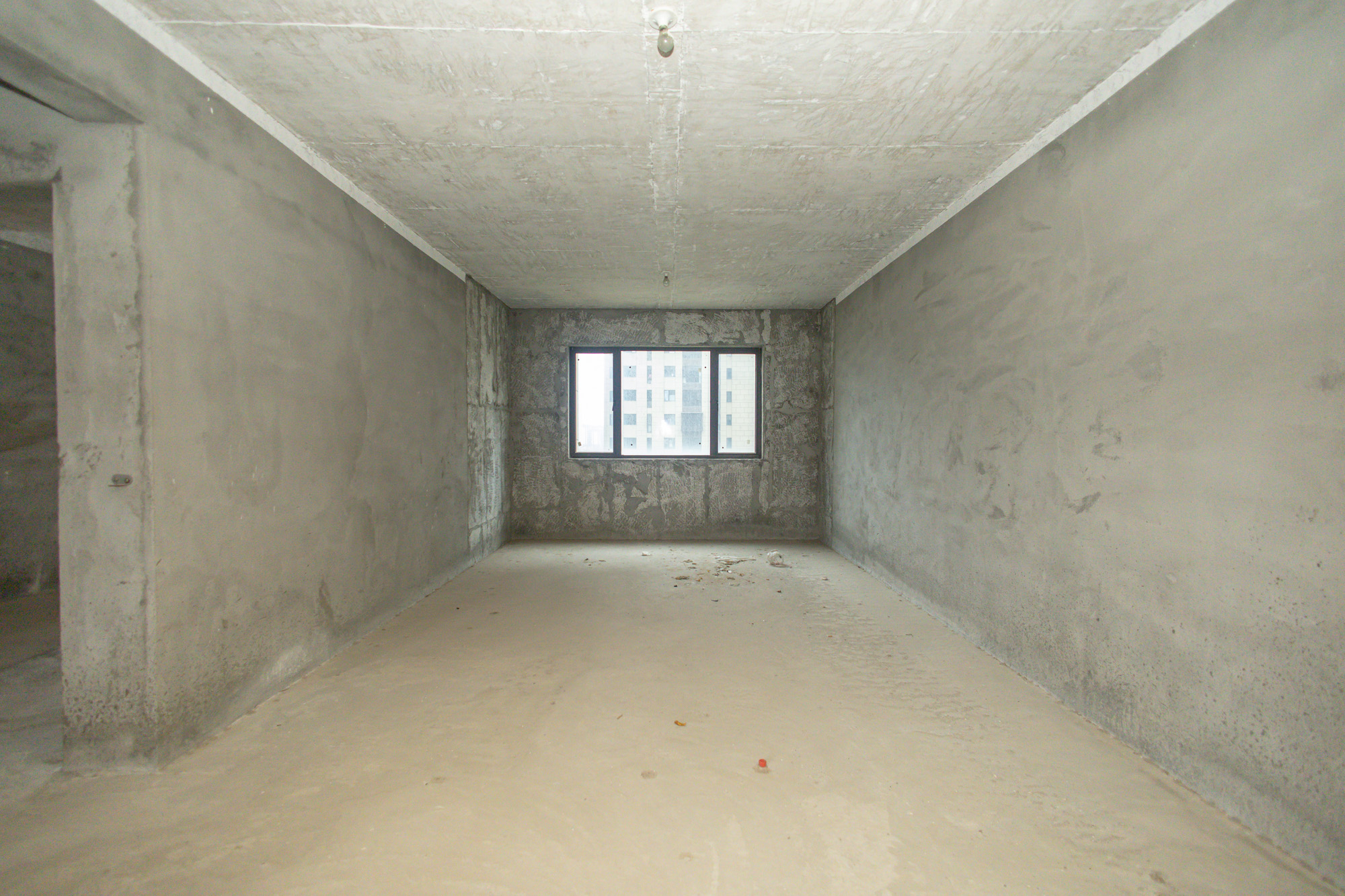 星湖湾二期高层  4室2厅2卫    99.0万其他