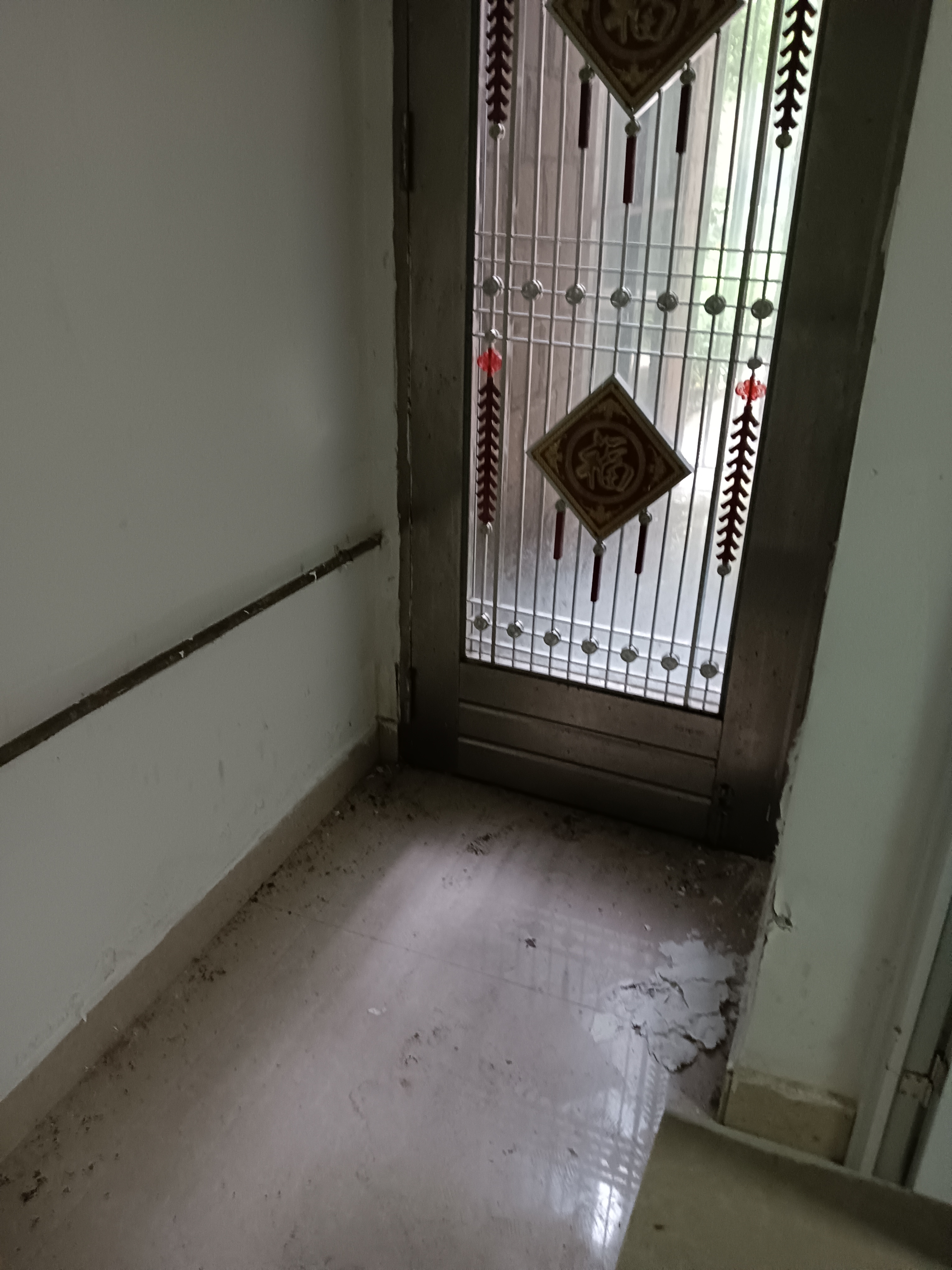 水映豪廷(一,二,三期) 3室1厅2卫 2800.0元/月 水映豪廷(一,二,三期) 3室1厅2卫 2800.0元/月室内图