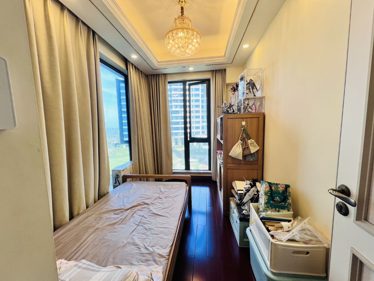 保利中央海岸三期熙园  4室2厅2卫    238.0万 保利中央海岸三期熙园  4室2厅2卫    238.0万室内图