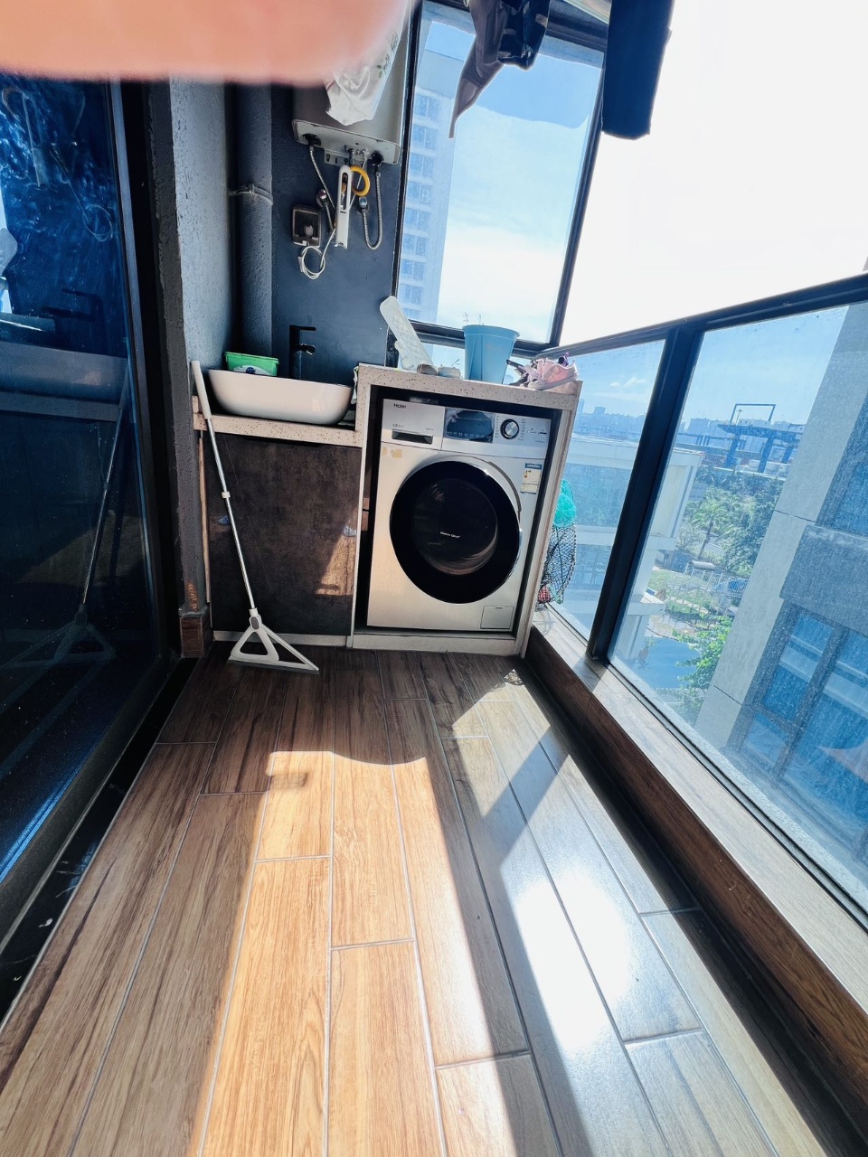 保利中央海岸三期熙园  4室2厅2卫    238.0万 保利中央海岸三期熙园  4室2厅2卫    238.0万室内图