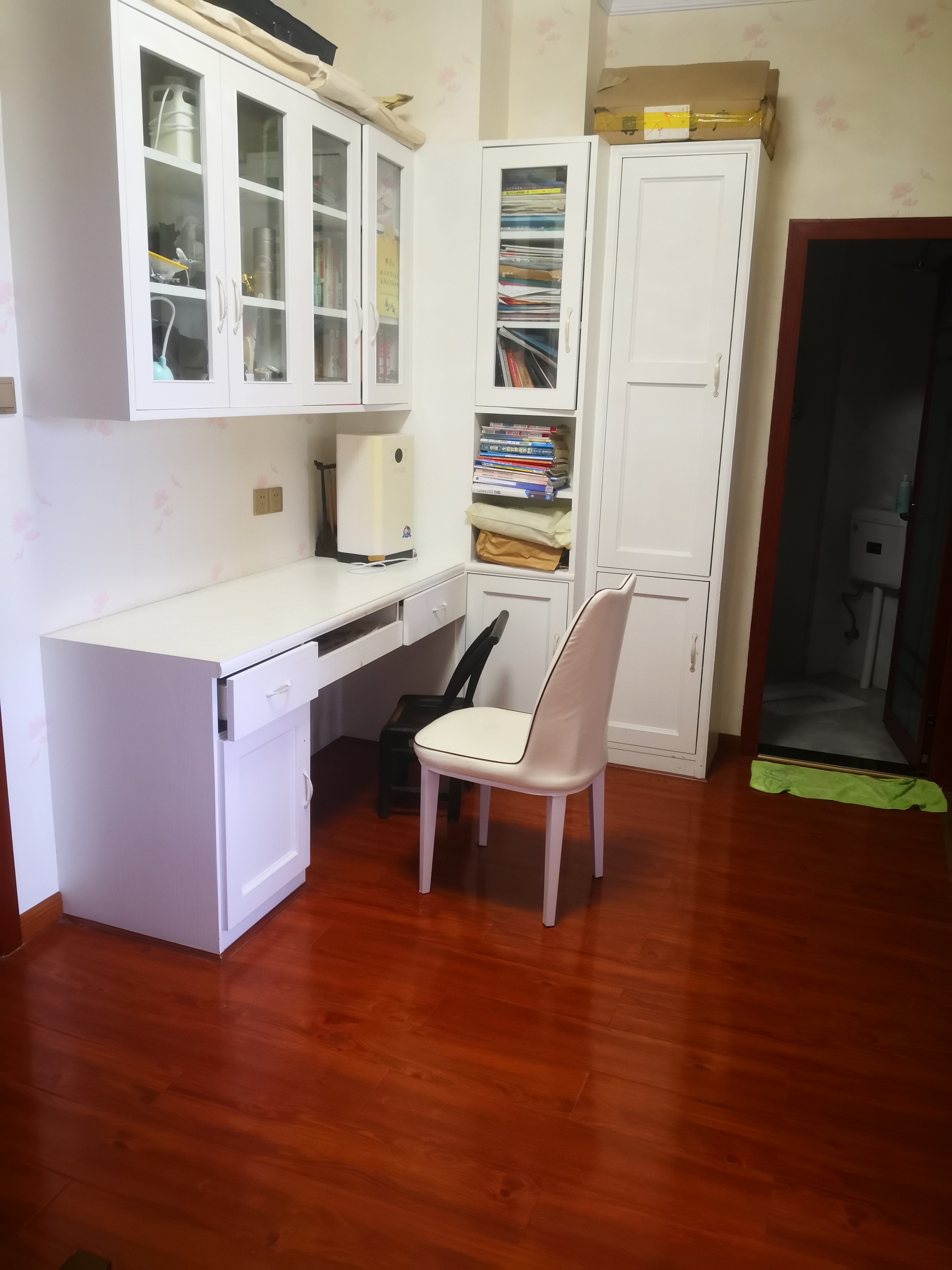 勤诚达新界  3室1厅2卫    2000.0元/月 勤诚达新界  3室1厅2卫    2000.0元/月室内图